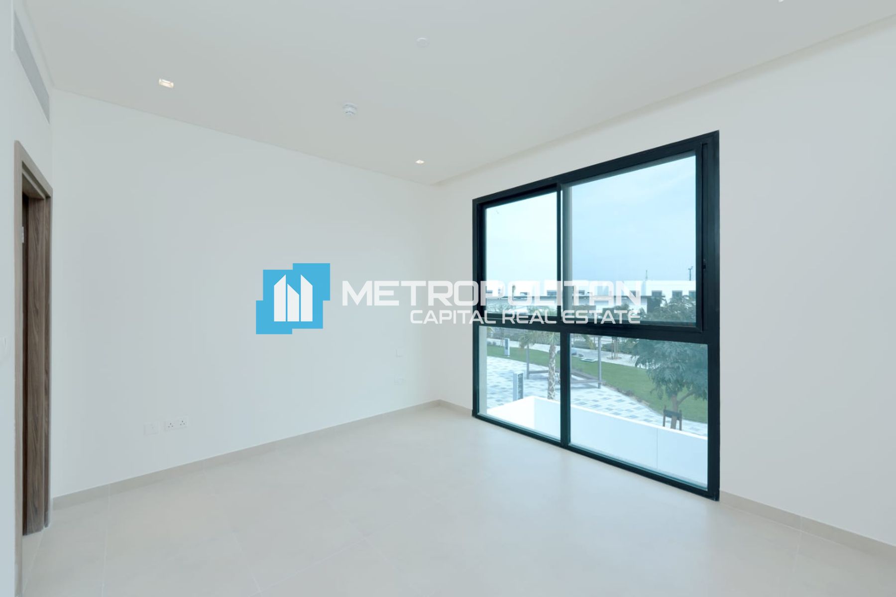 Single Row Corner | Close to Pool and Golf Course