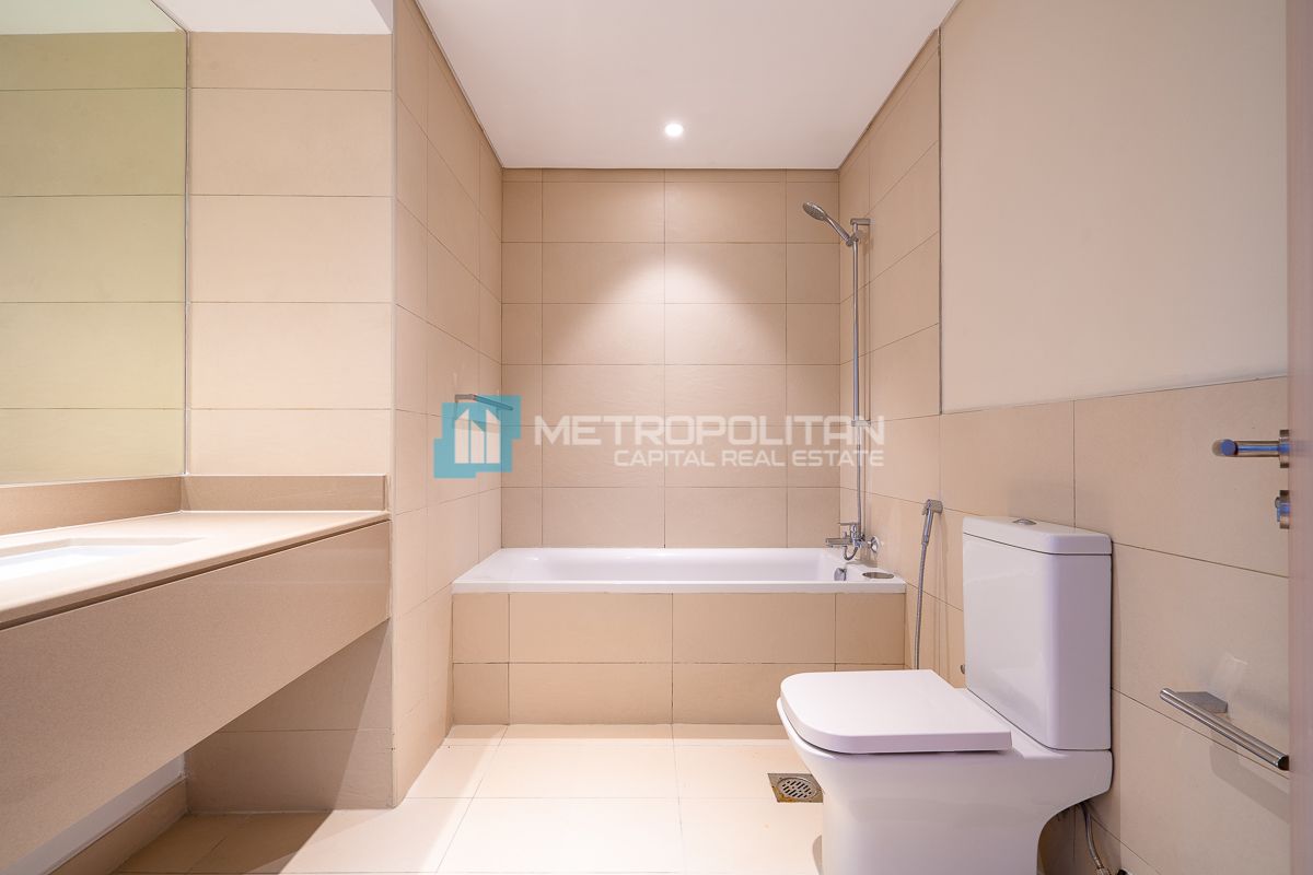 High Floor 2BR | Vacant | Prime Location
