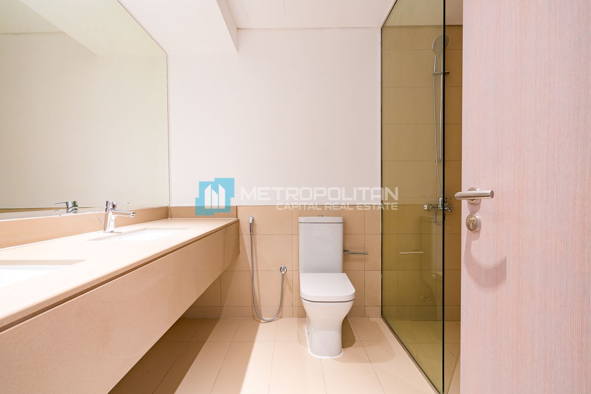 High Floor 2BR | Vacant | Prime Location
