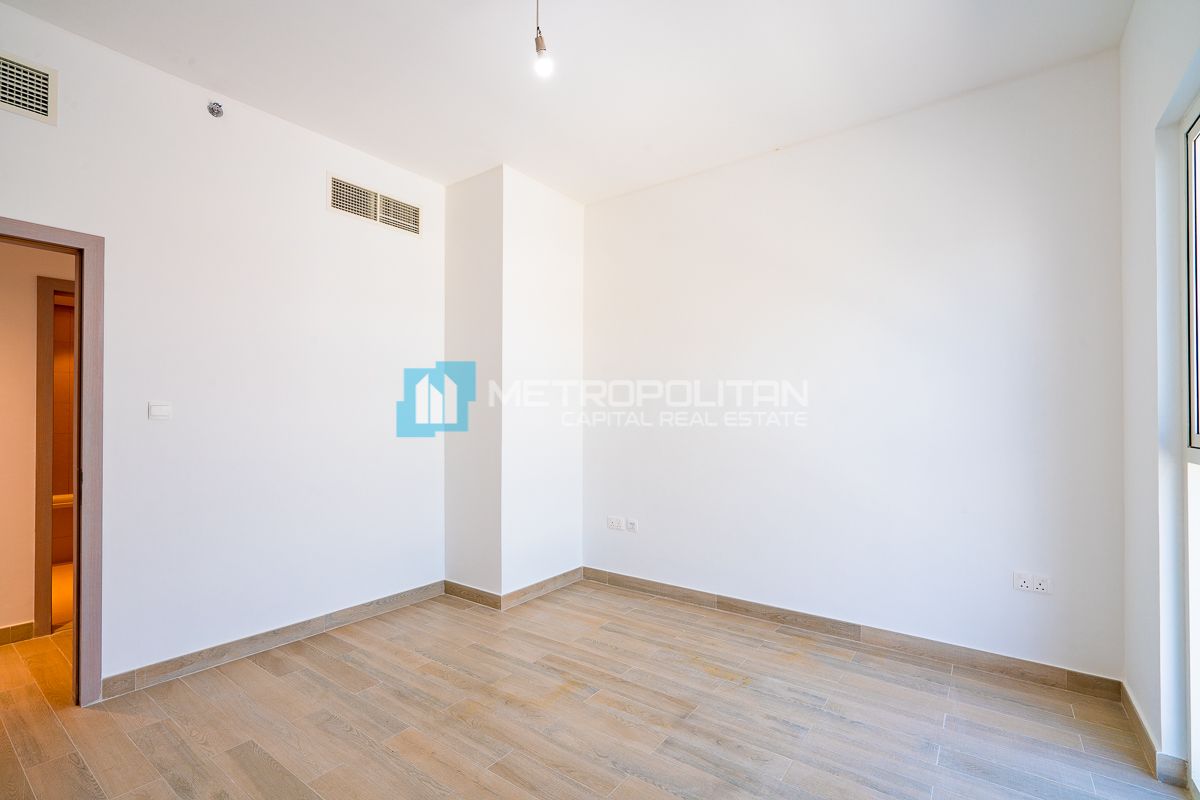 High Floor 2BR | Vacant | Prime Location
