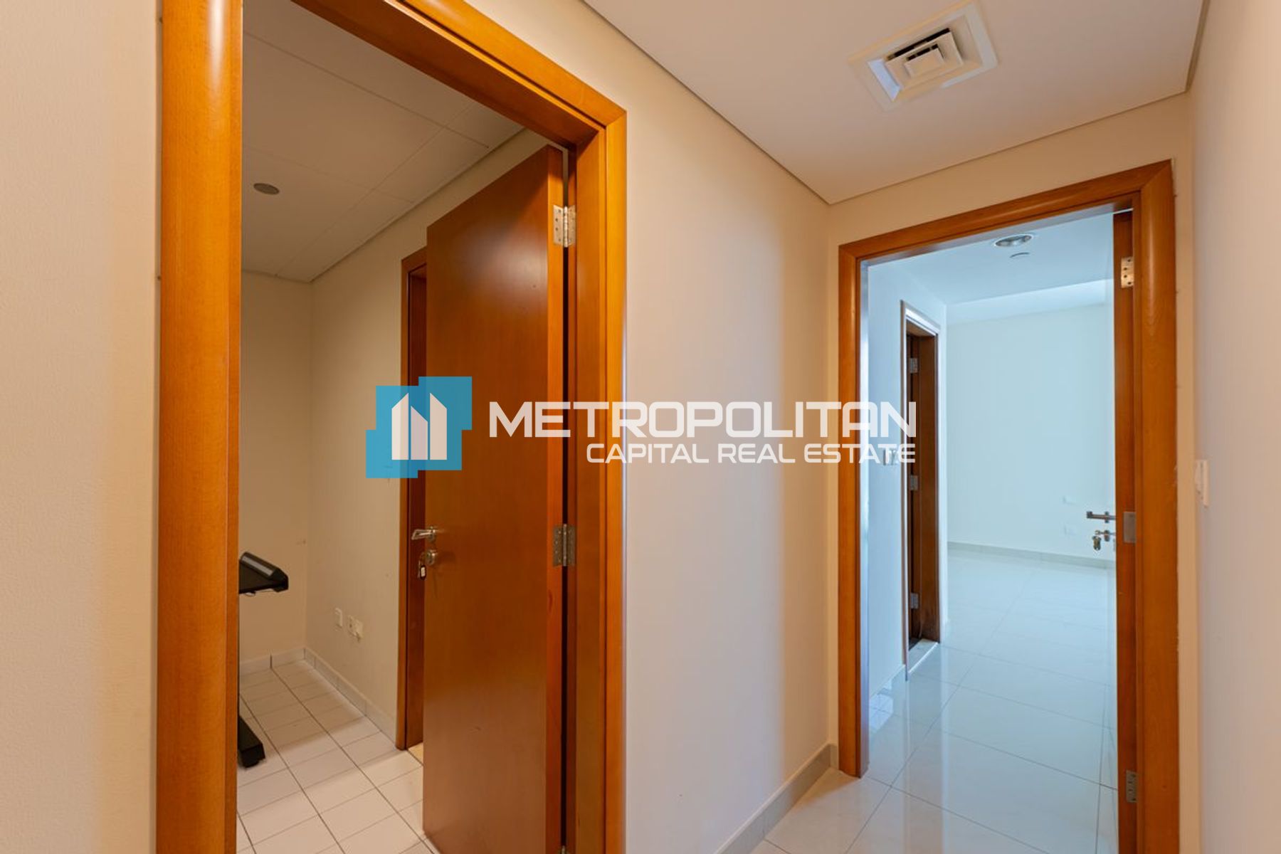 Vacant 1BR w/ Balcony| High Floor | Maids Room