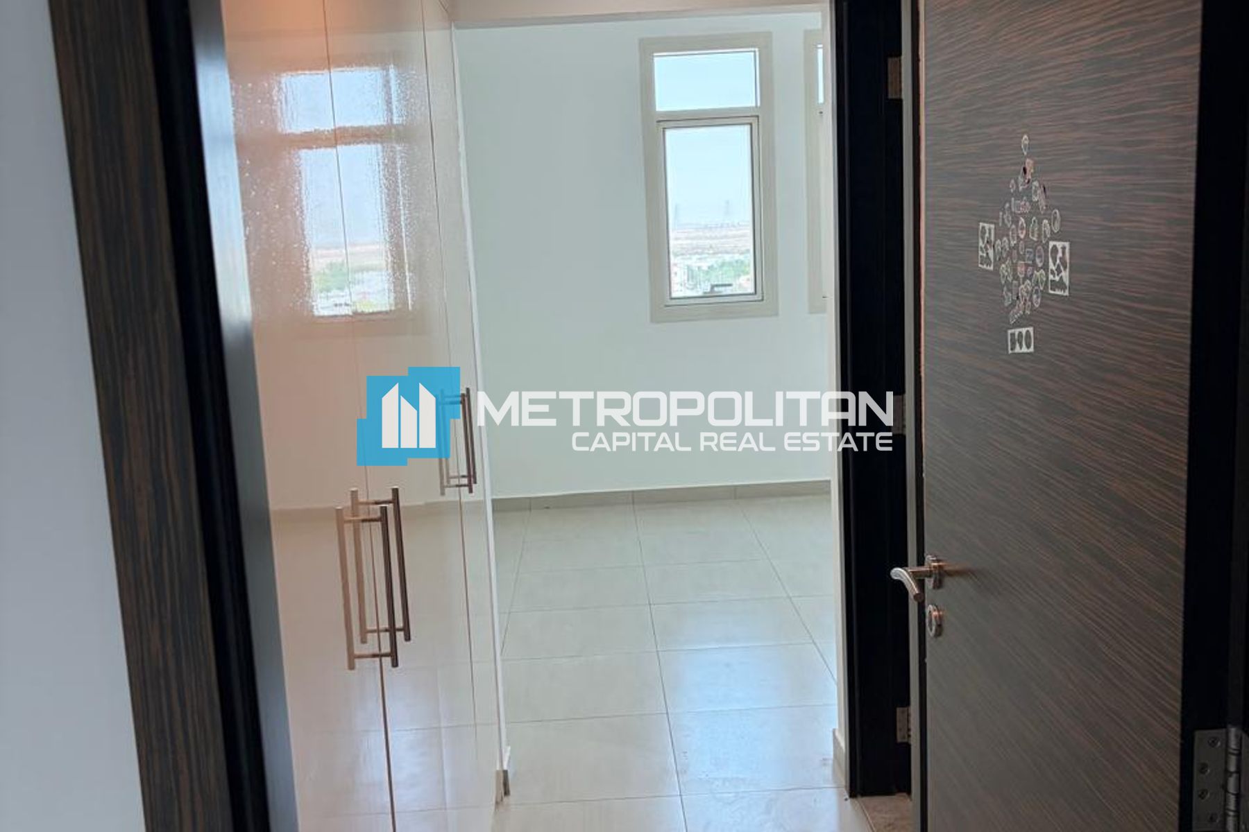 Pool View | Vacant | Corner 2BR | Great Community