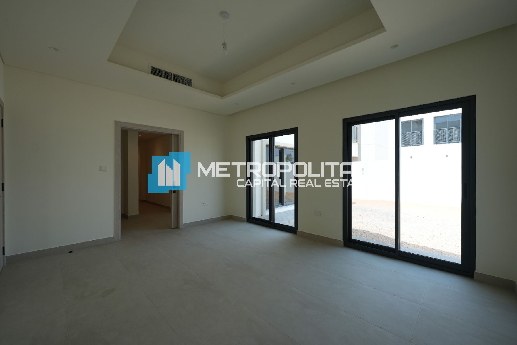 6 BR Branded New | Prime Location | Corner Unit