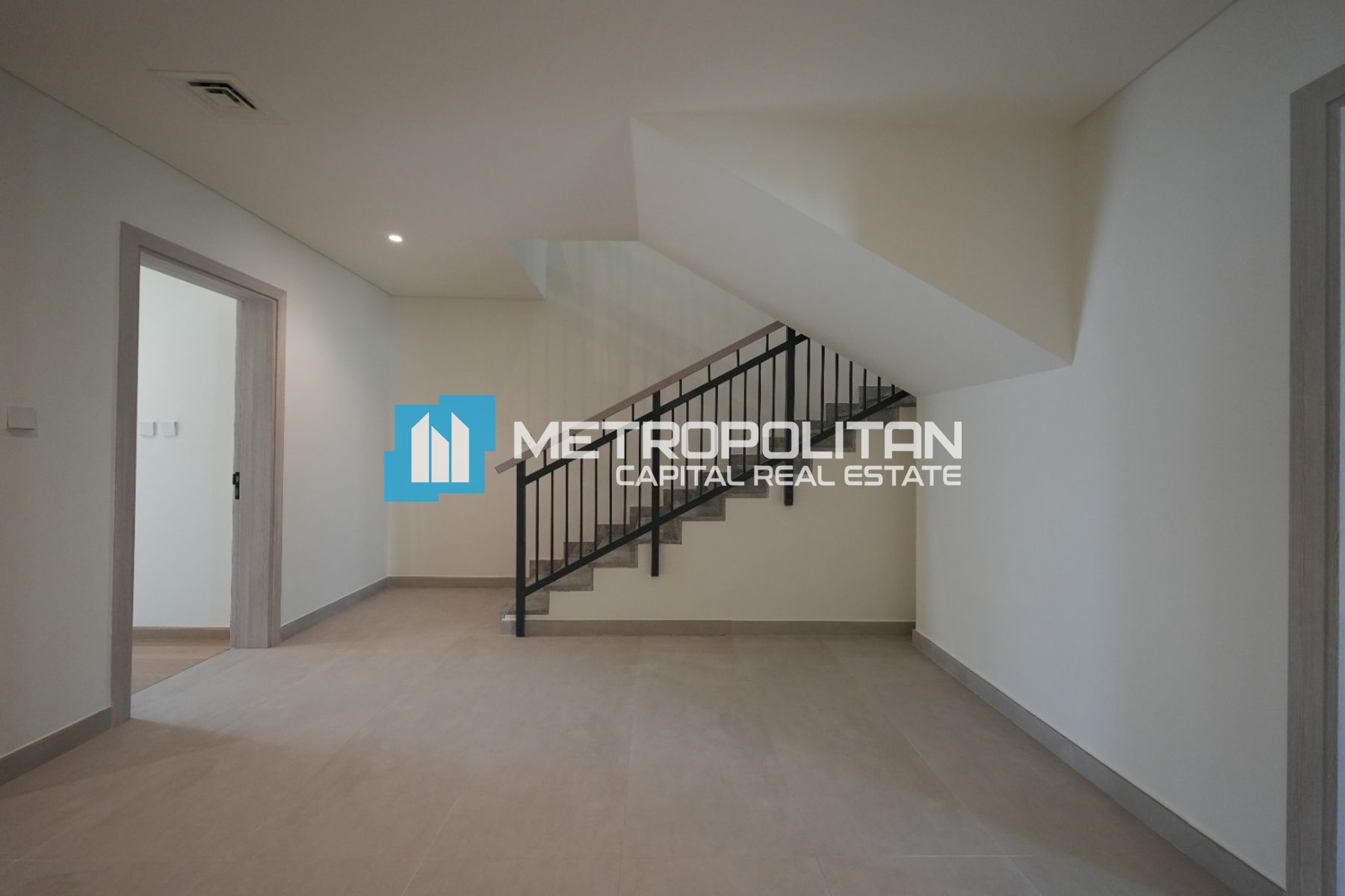 6 BR Branded New | Prime Location | Corner Unit