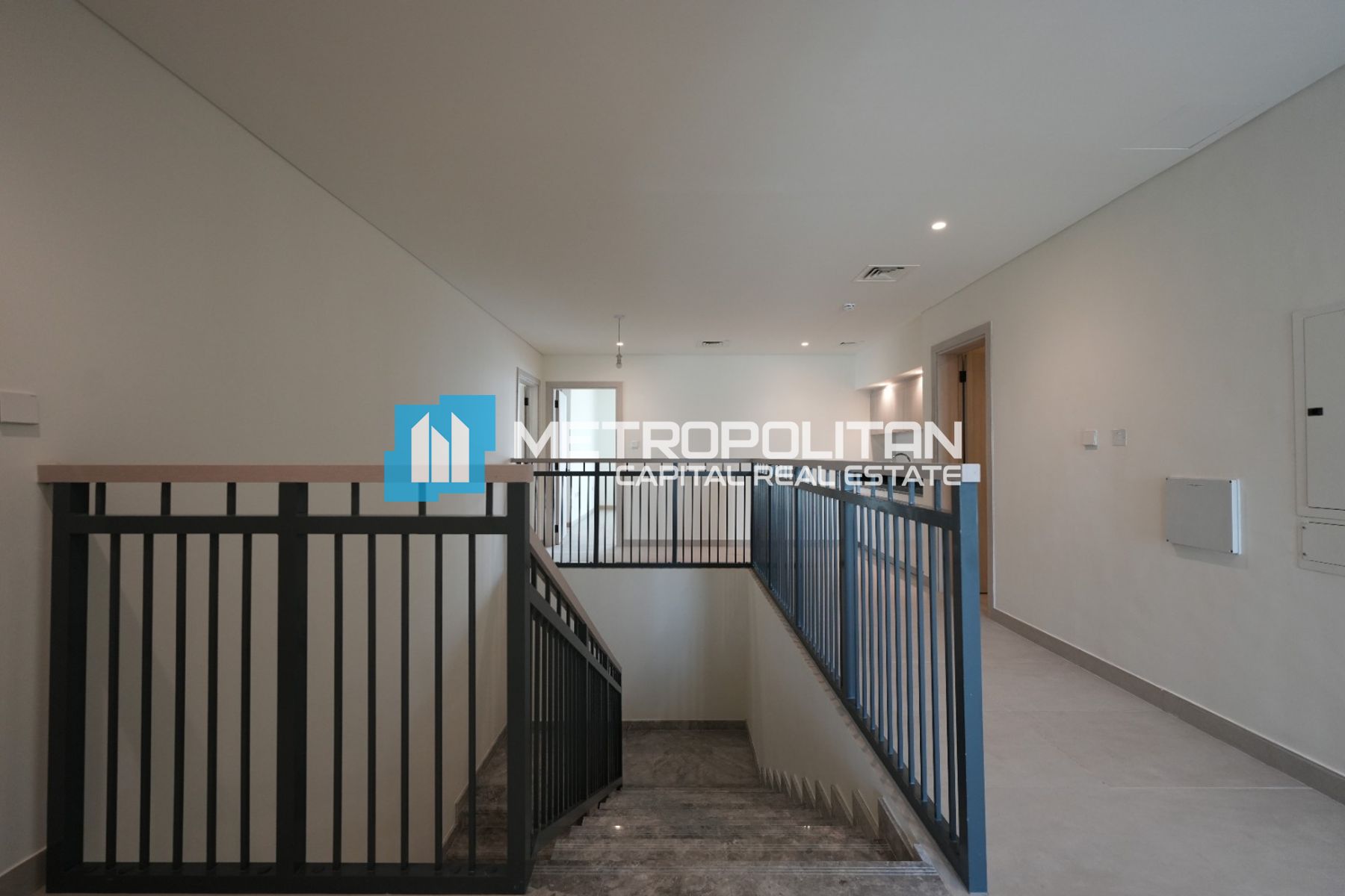 6 BR Branded New | Prime Location | Corner Unit