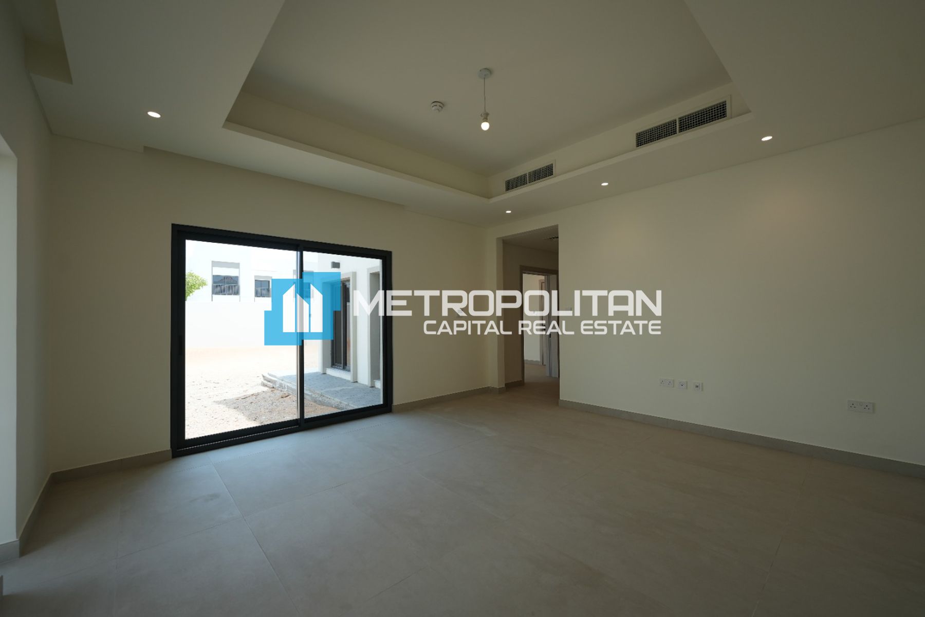 6 BR Branded New | Prime Location | Corner Unit