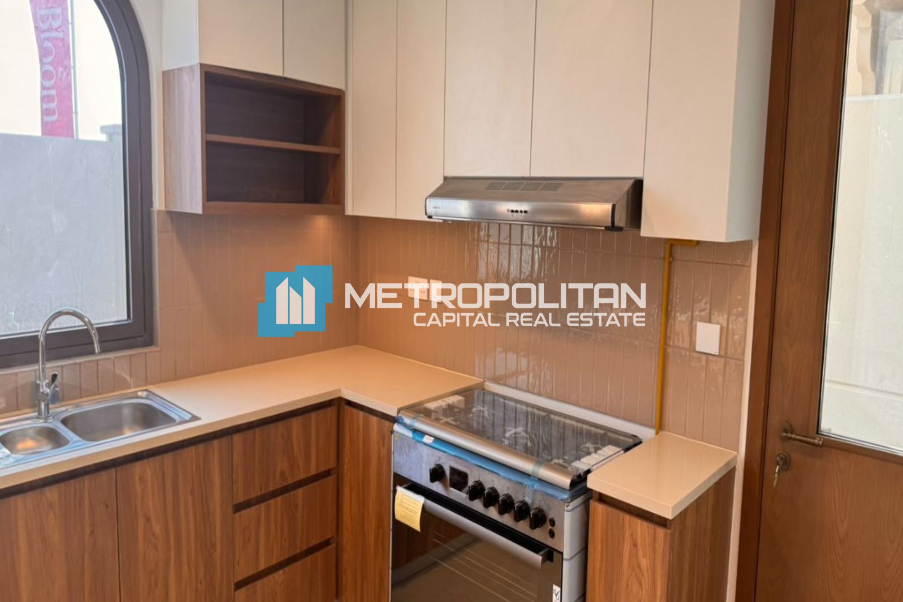 3 BR w/ Maids | Single Row Middle | Prime Location