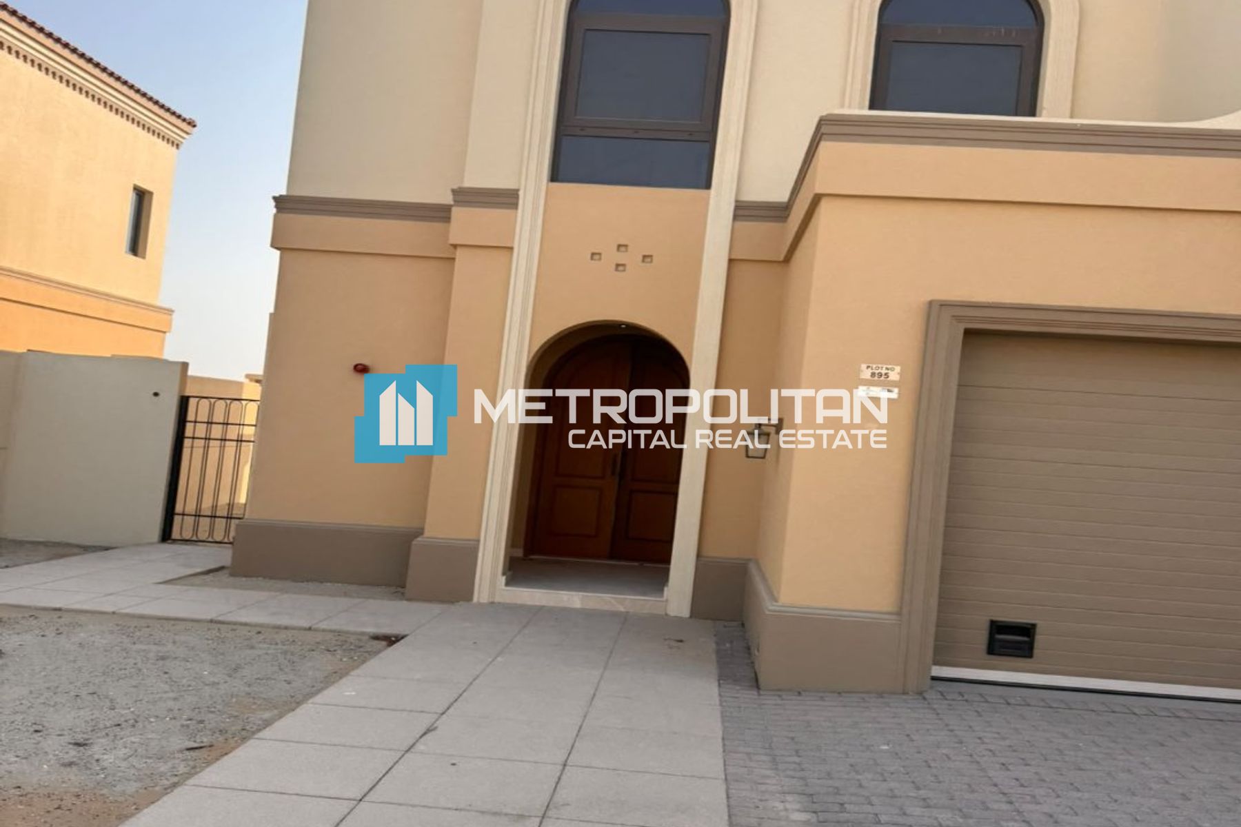 3 BR w/ Maids | Single Row Middle | Prime Location