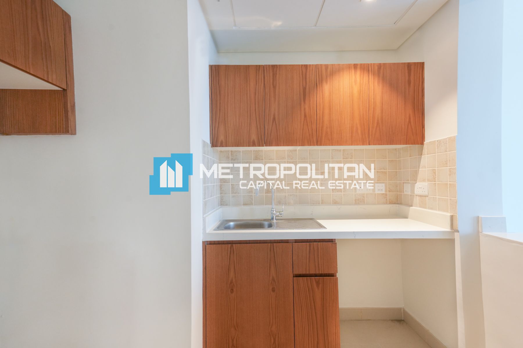 Partial Canal View | High Floor | Modern 1BR