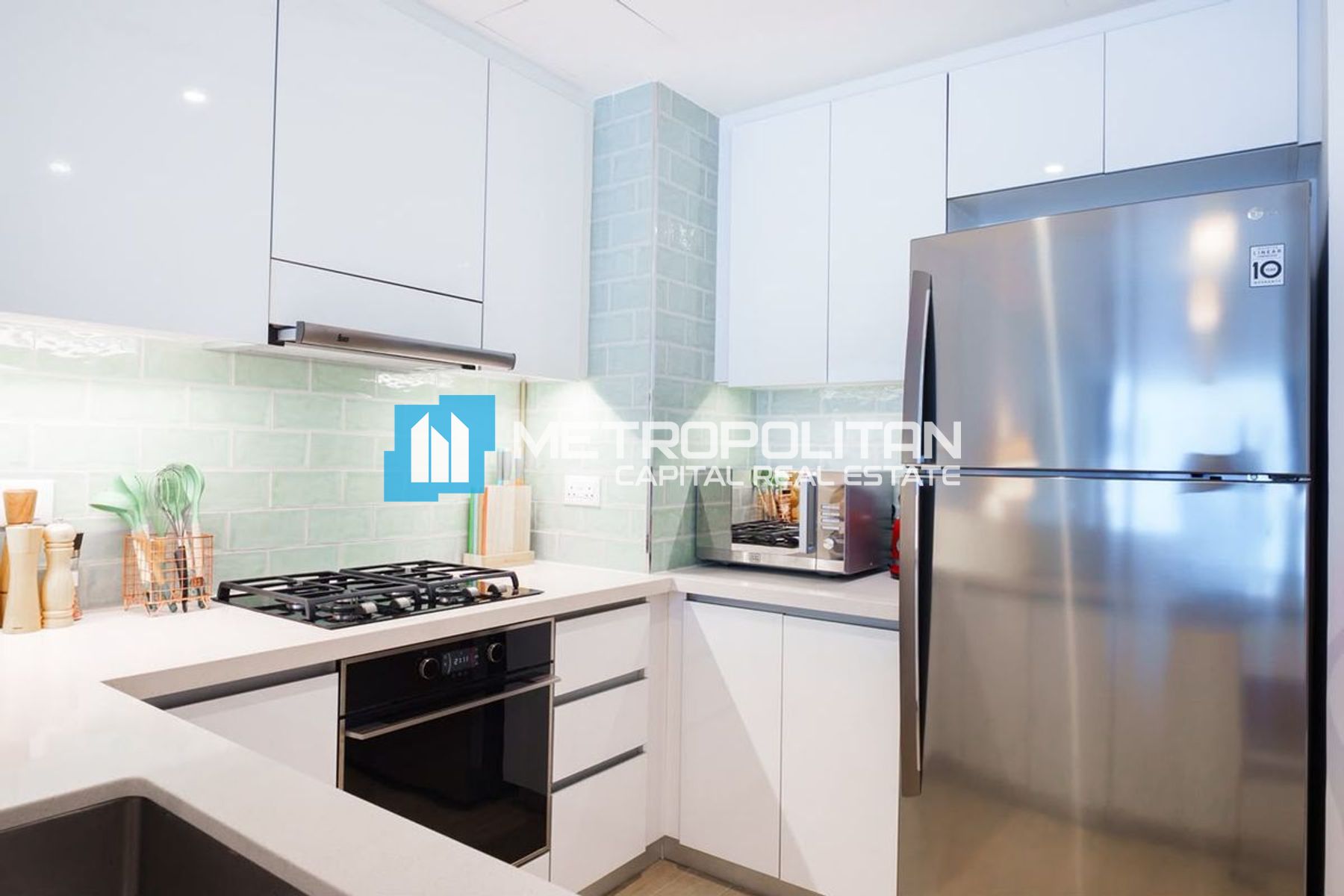 Furnished | Vacant | Beach Access | Steam room