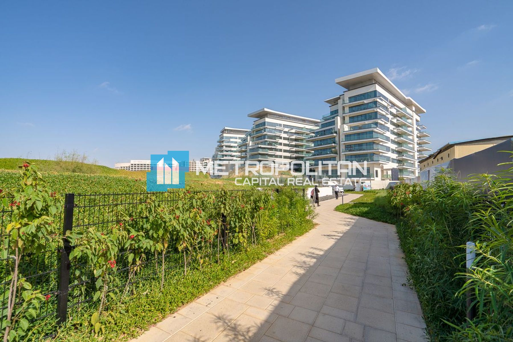 Furnished | Vacant | Beach Access | Steam room