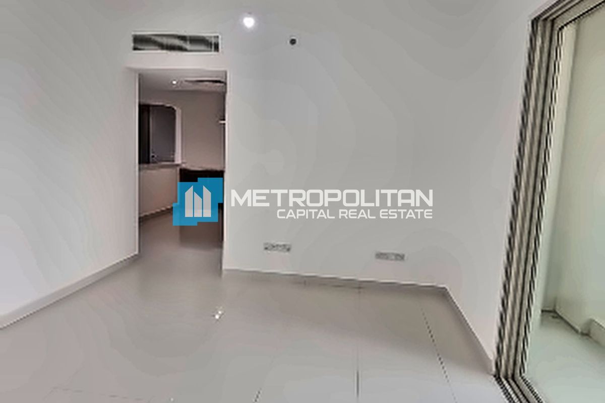 Vacant Unit | 2 BR High Floor | Prime Location