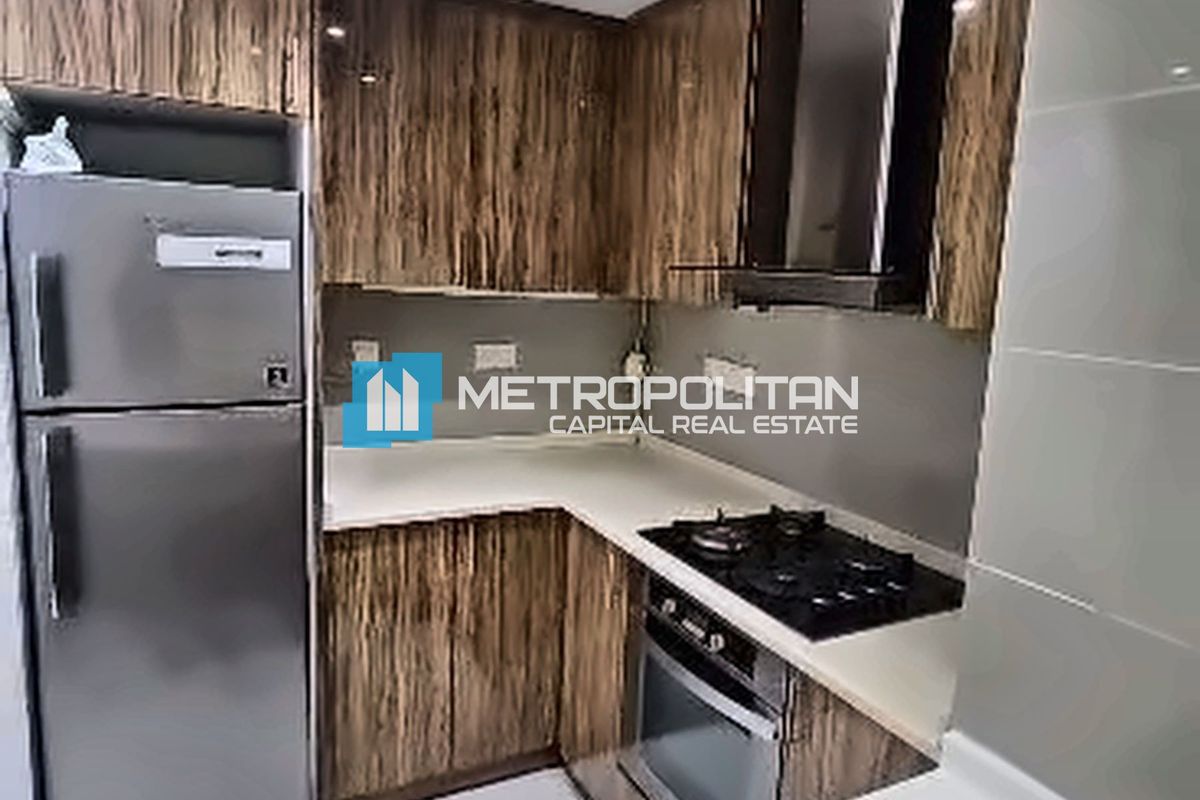 Vacant Unit | 2 BR High Floor | Prime Location