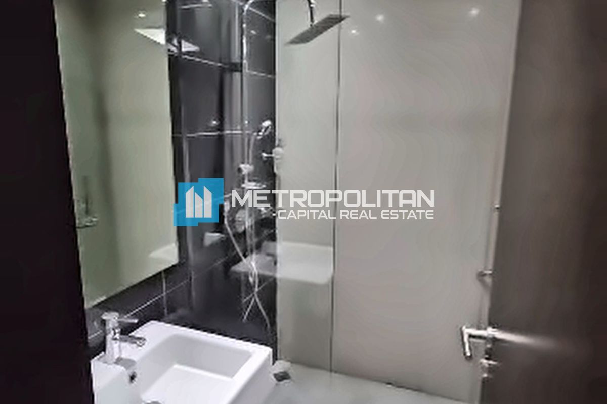 Vacant Unit | 2 BR High Floor | Prime Location