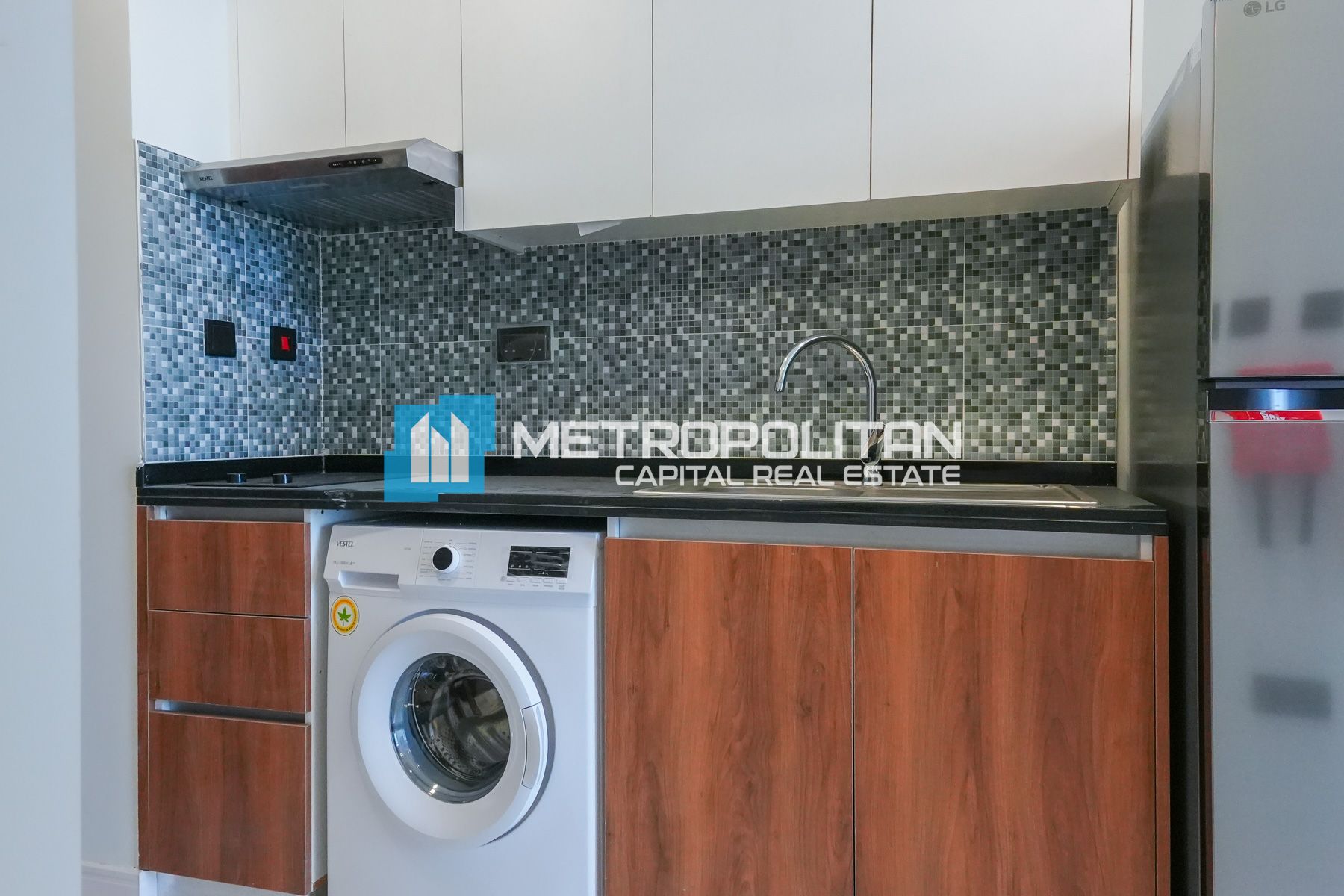 Cozy Furnished Studio | High Floor | The Gate