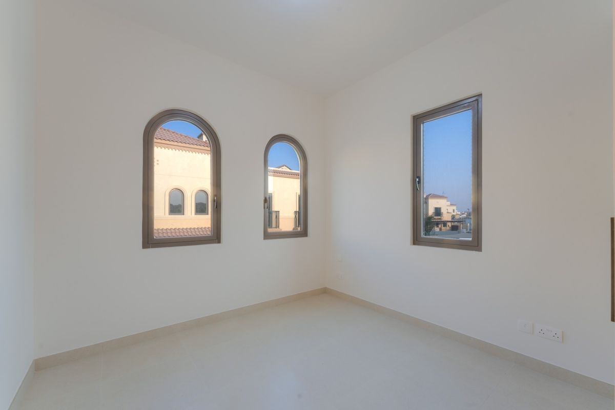 Corner Unit | 3BR w/ Maids | Next to the Park