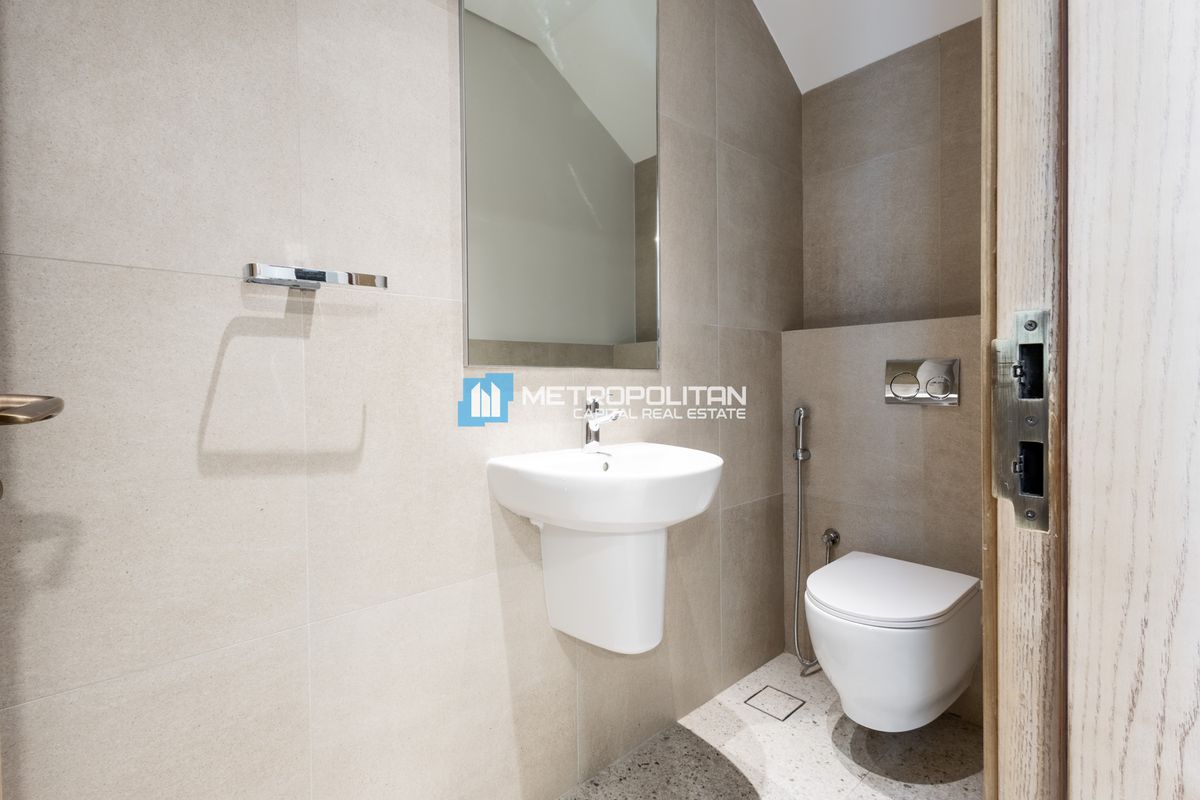 Corner Unit | 3BR w/ Maids | Next to the Park