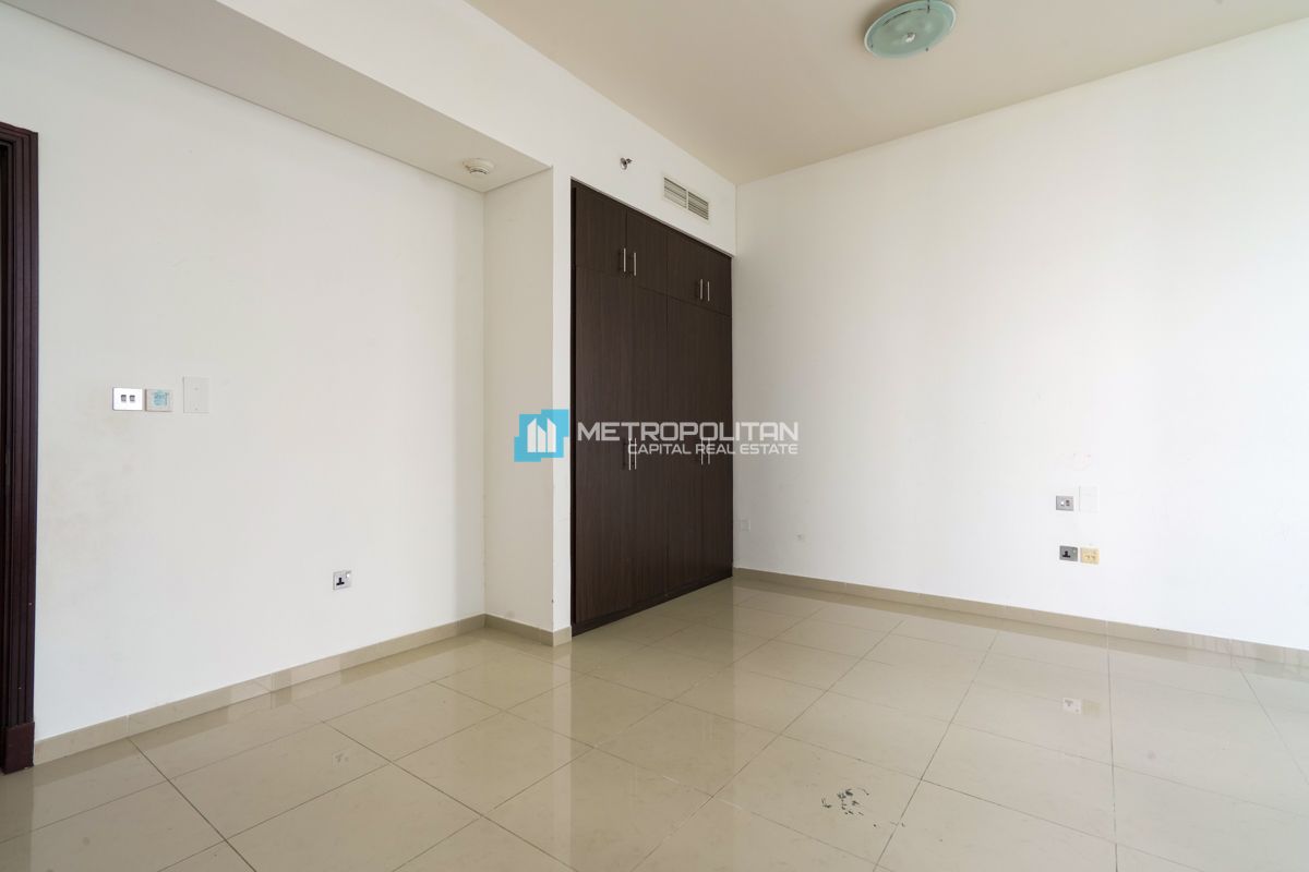 Partial Mangrove View| Well Maintained| Vacant 2BR