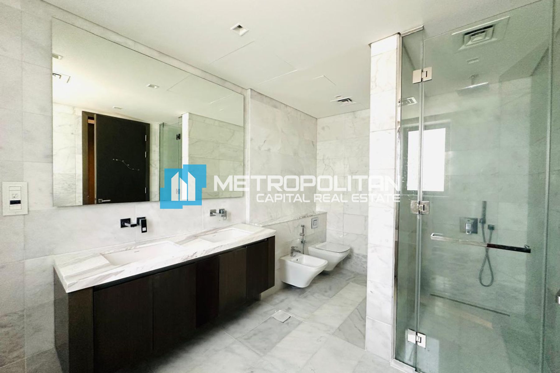 4 BR with Maids | Full Golf View | Prime Location