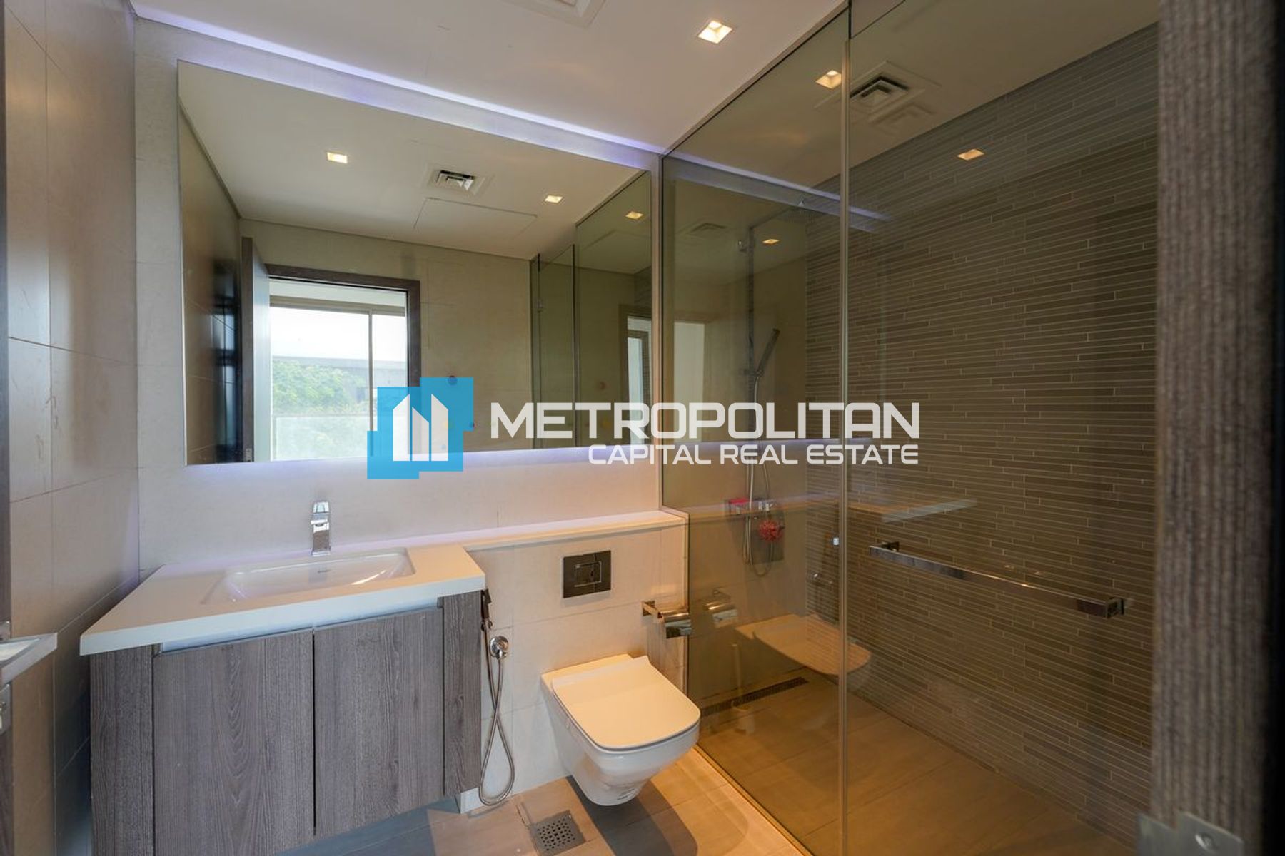 4 BR with Maids | Full Golf View | Prime Location