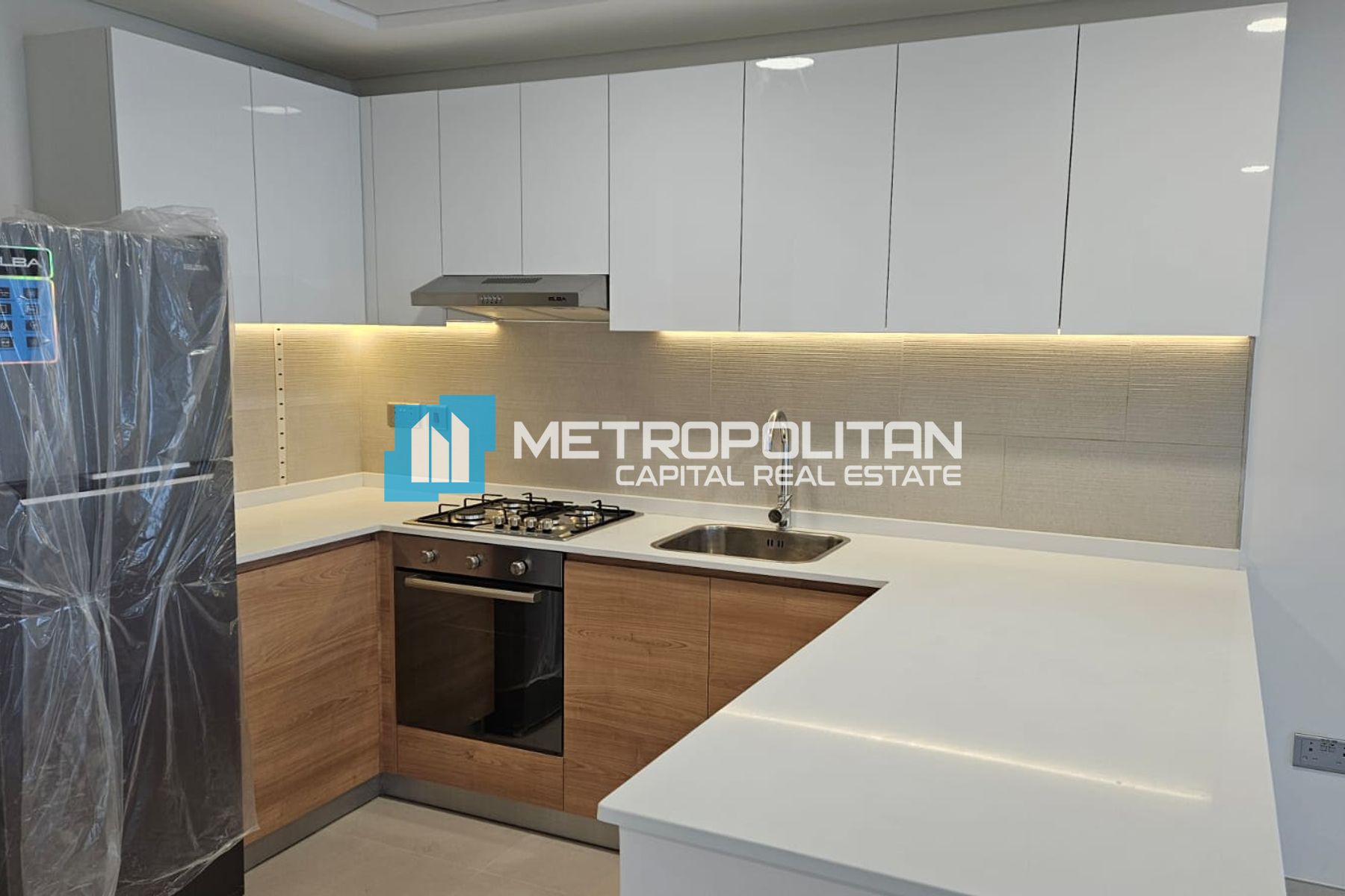 1BR Apartment for Rent in Radiant Square, Al Reem Island - MCR-8263