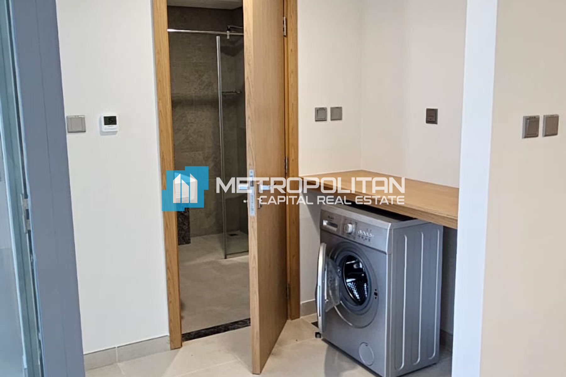 1 BR Junior I Vacant in November I Pool View