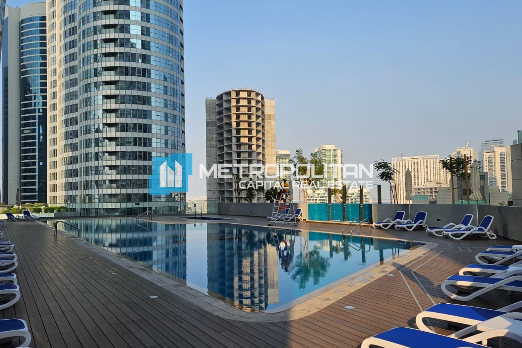 1 BR Junior I Vacant in November I Pool View