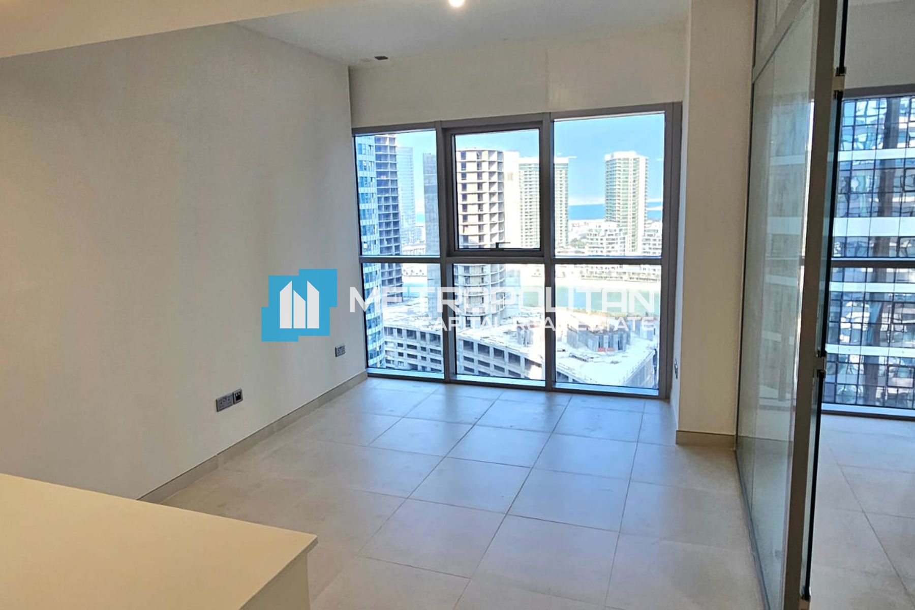 1 BR Junior I Vacant in November I Pool View