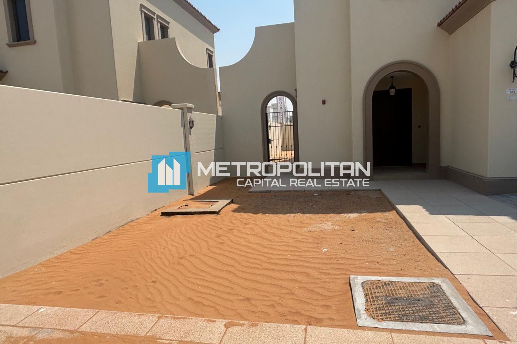 Villa in Cordoba | 3 BR with Maids |Prime Location
