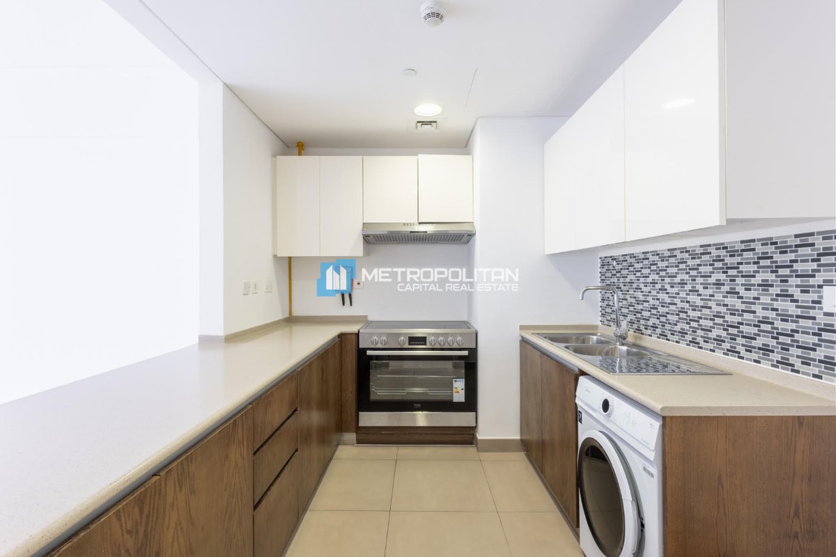 1BR Apartment for Rent in The Wave, Al Reem Island - MCR-8272