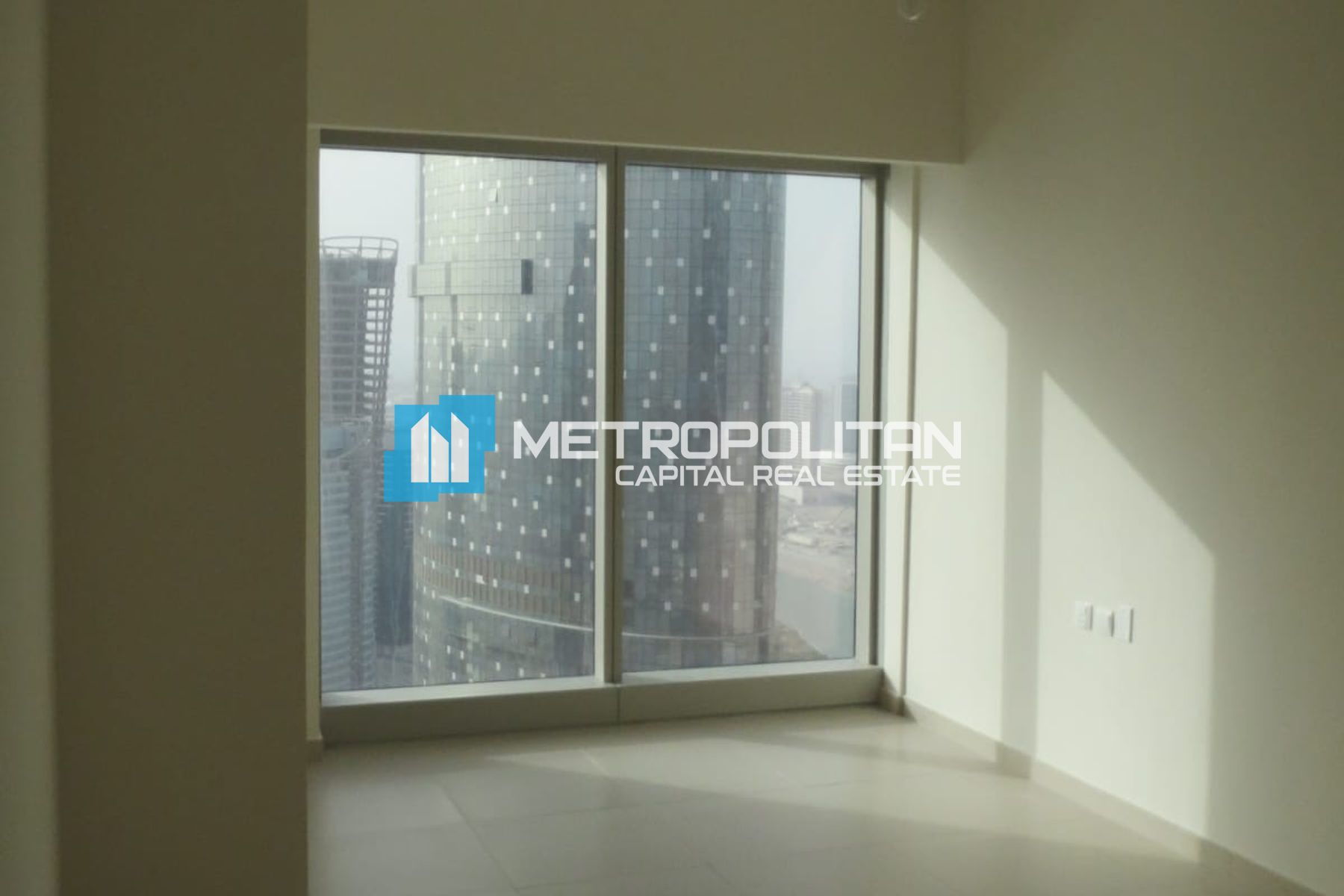 1BR Apartment for Rent in The Gate Tower 1, Al Reem Island - MCR-8276