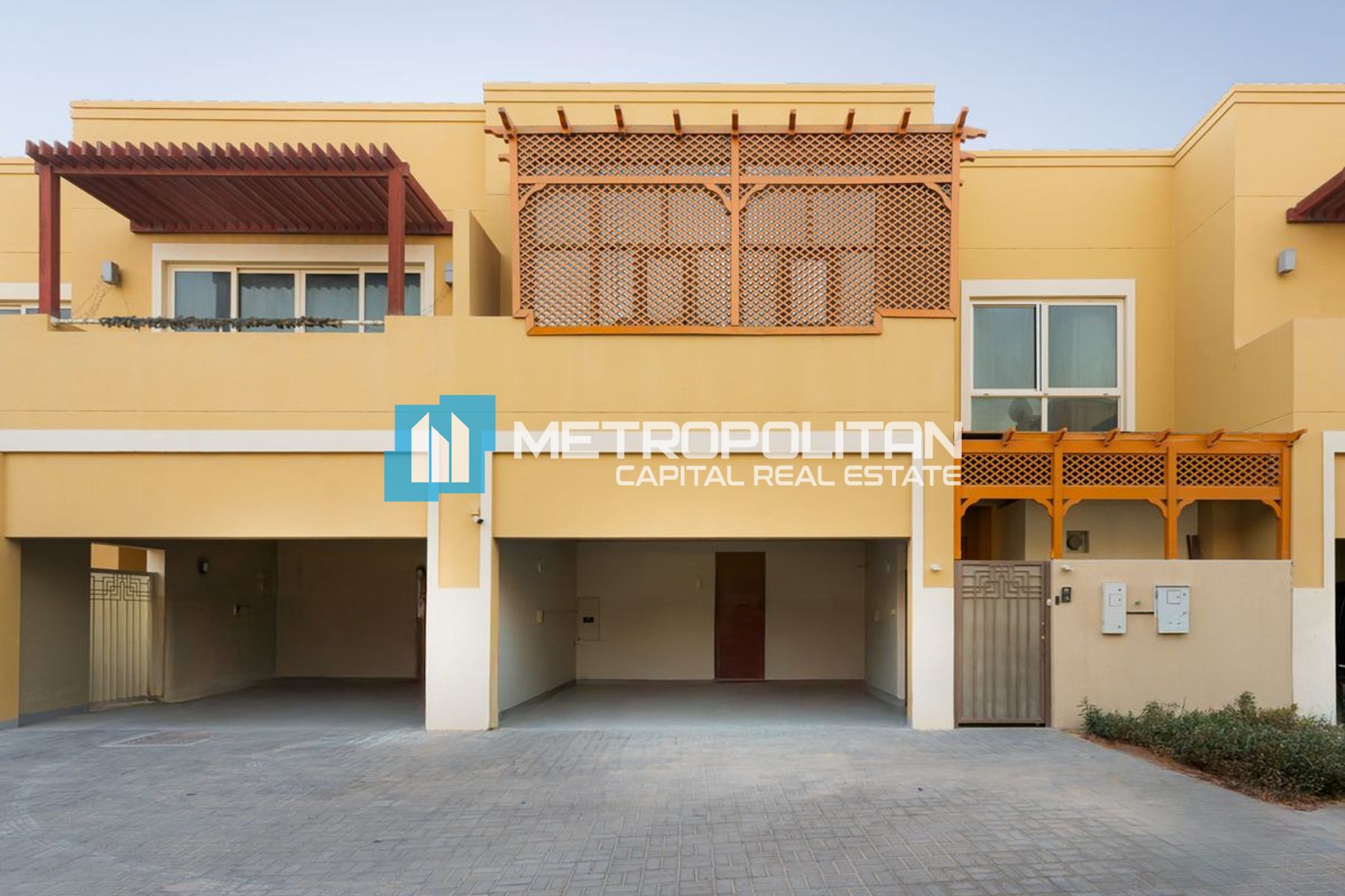 3BR Townhouse for Rent in Al Tharwaniyah Community, Al Raha Gardens - MCR-8329