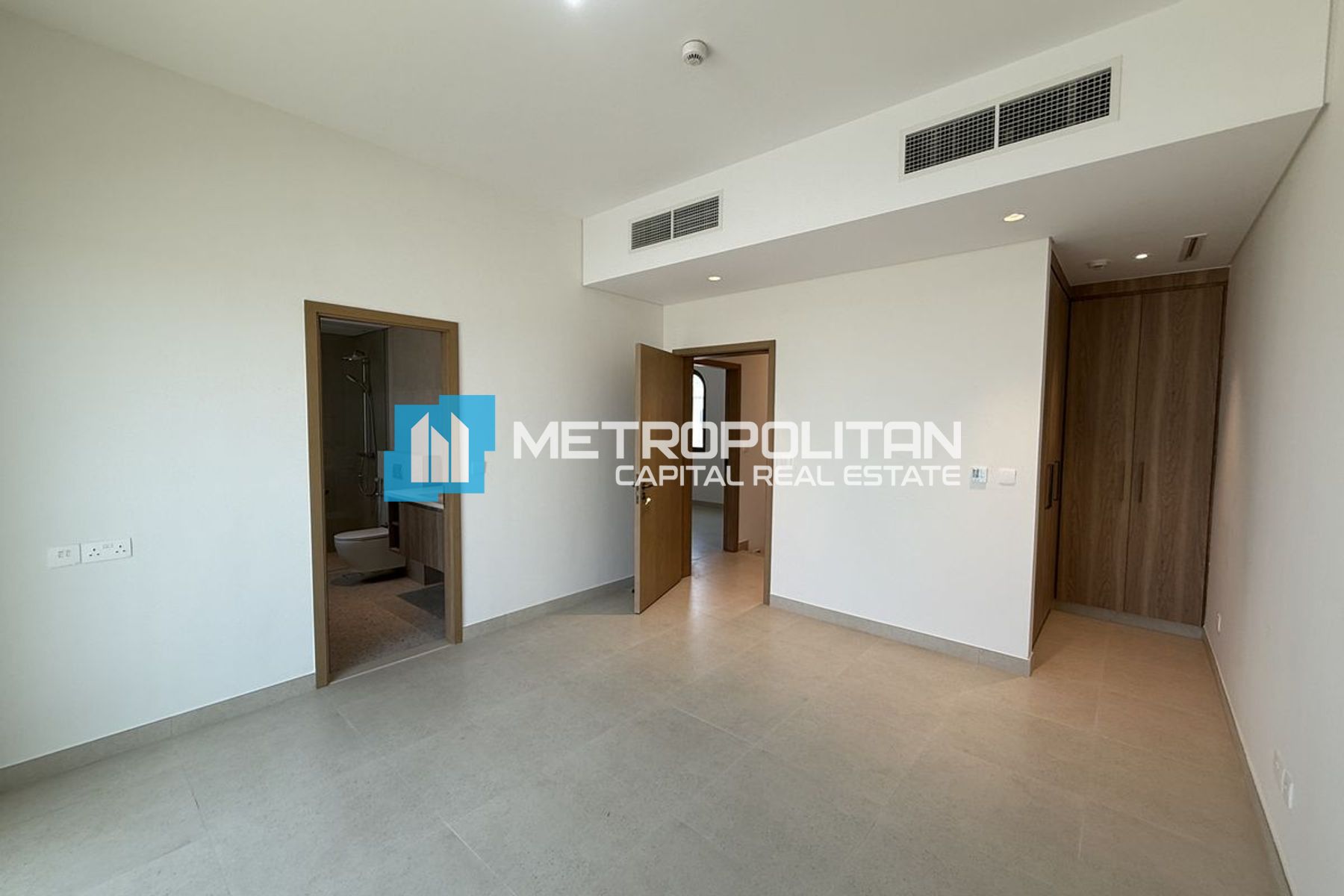2 BR with Maids | Kitchen Appliances | Single Row