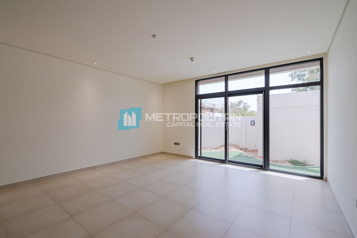 5BR Villa for Rent in West Yas, Yas Island - MCR-8332