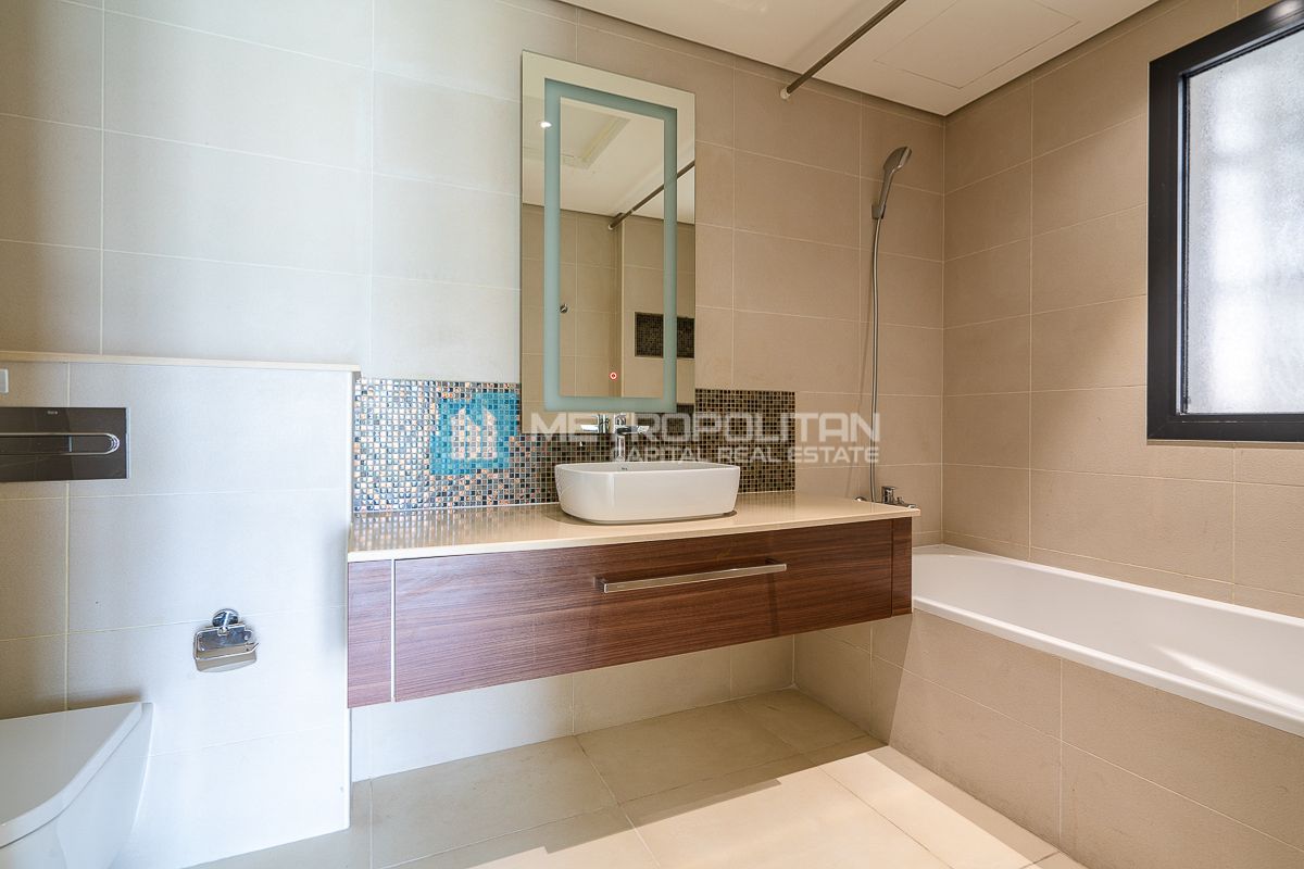 Prime Location | 5 BR with Maids | Driver Room