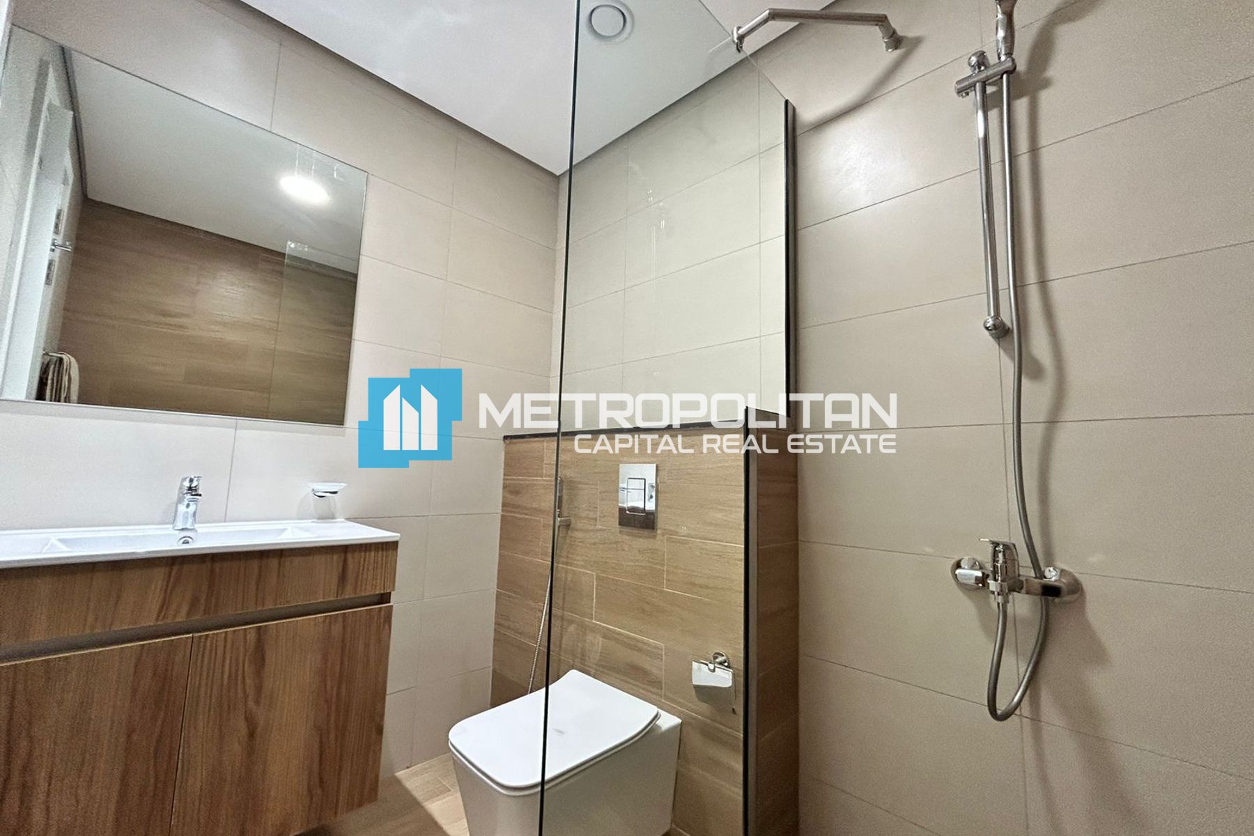 1BR Apartment for Rent in Al Maryah Vista 1, Al Maryah Island - MCR-8338