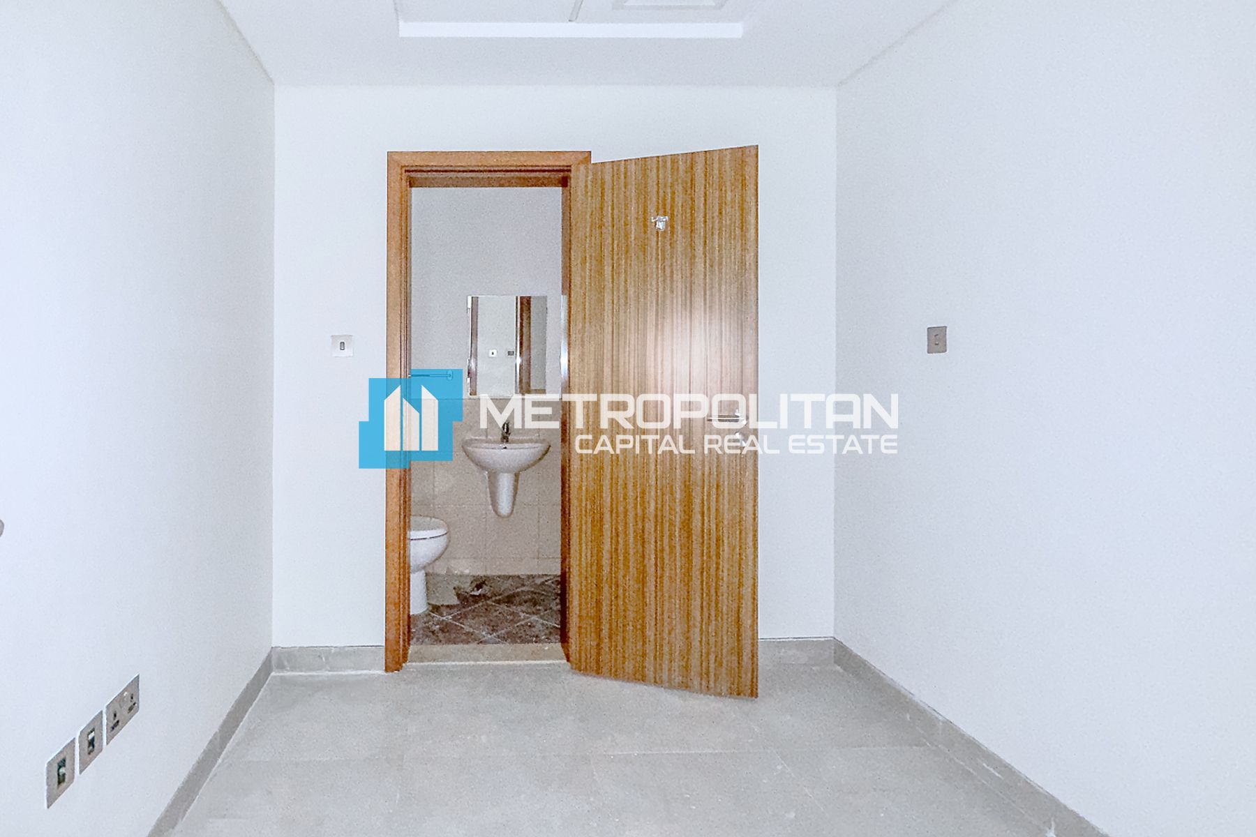 3 BR with Maids | Full Sea View | Prime Location