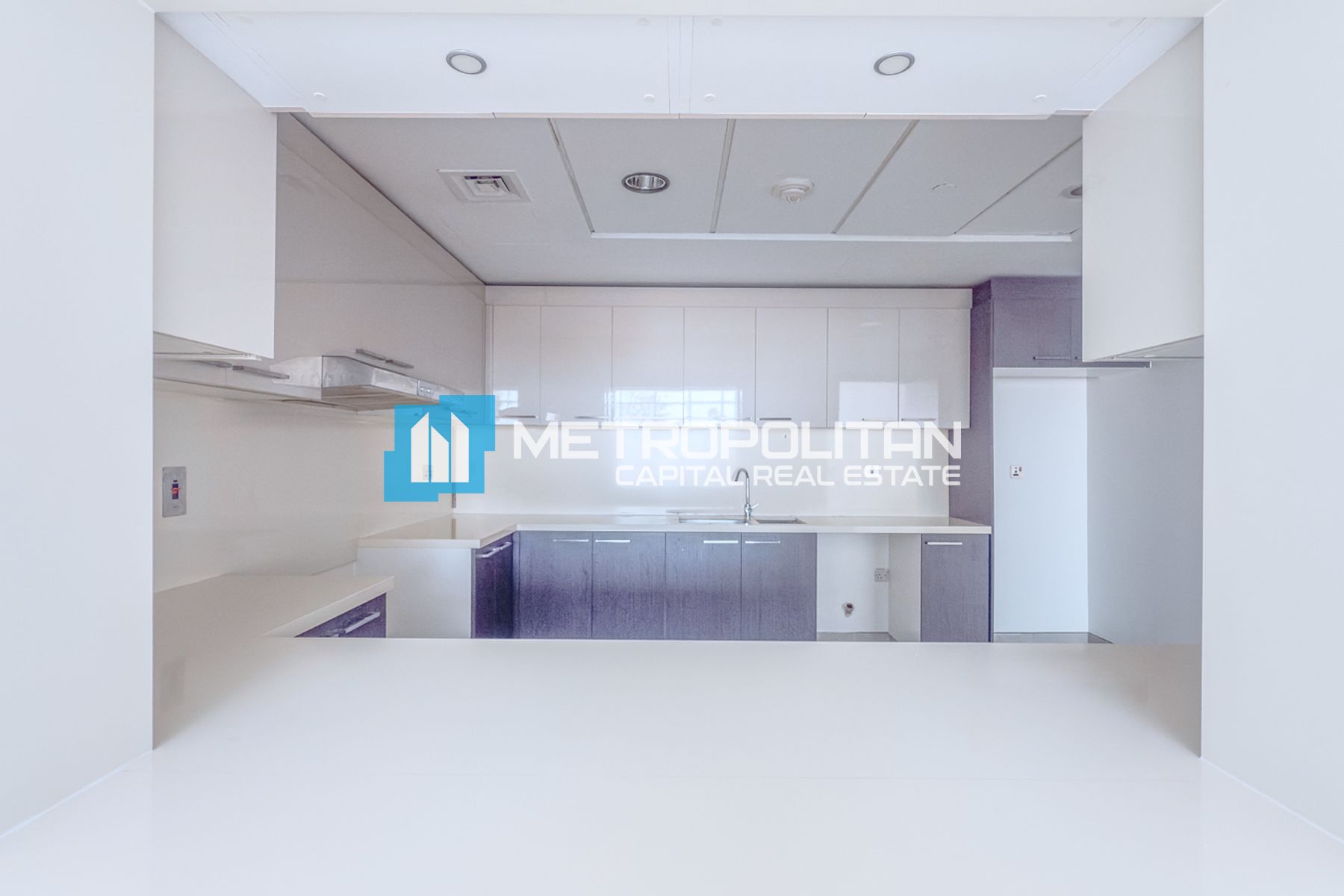 3 BR with Maids | Full Sea View | Prime Location