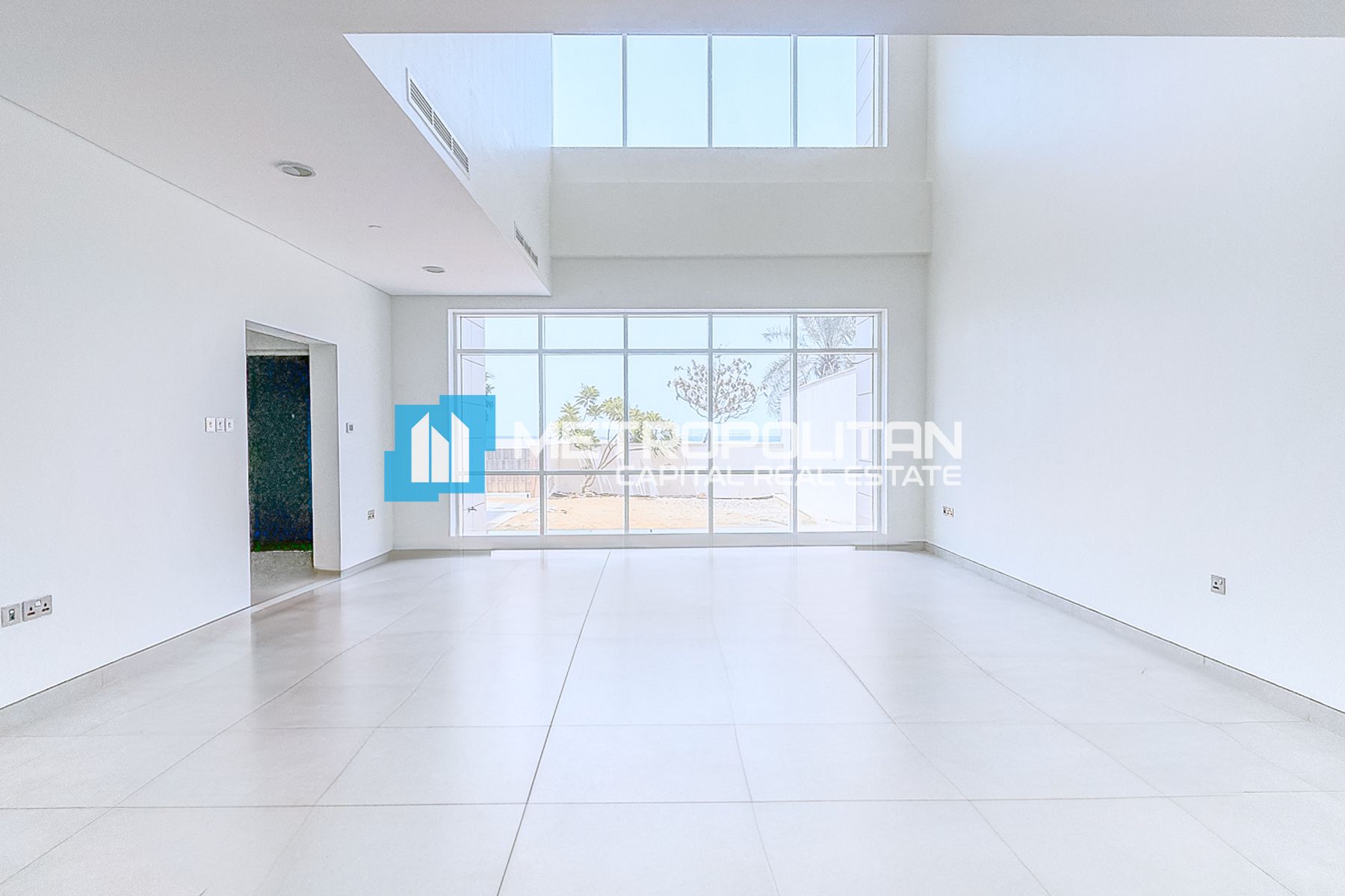 3 BR with Maids | Full Sea View | Prime Location