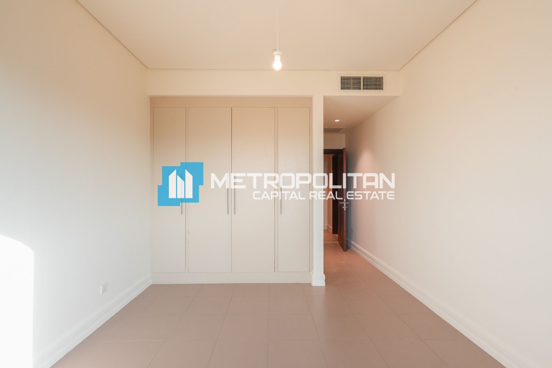 Ready to Move I Sea view | Mid Floor | Balcony