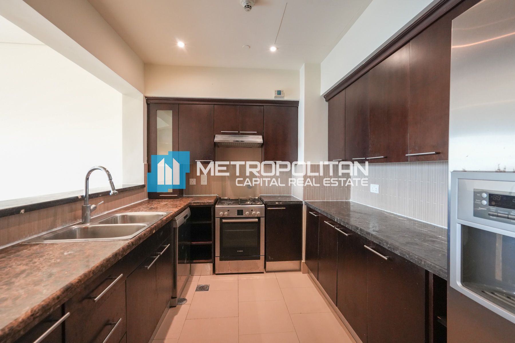 Ready to Move I Sea view | Mid Floor | Balcony