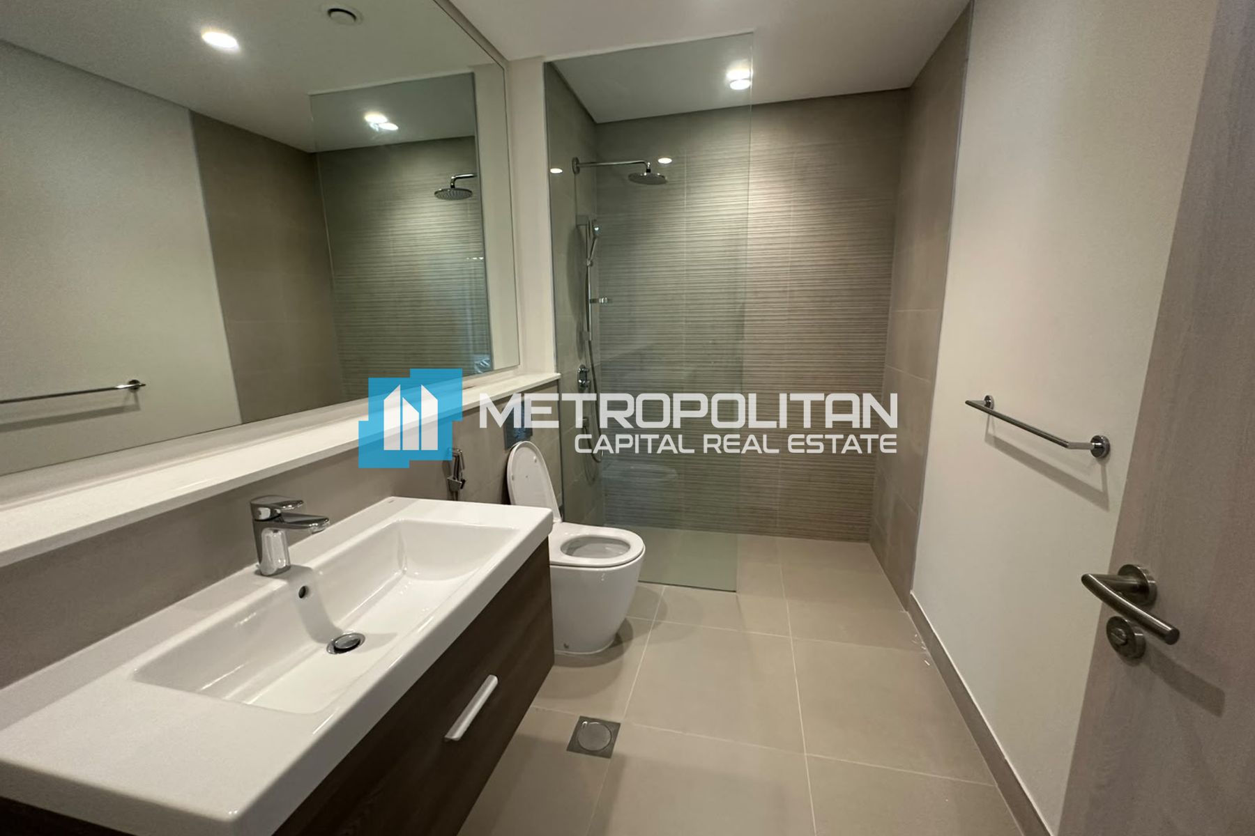 شقة للإيجار في Views B، Yas Island - MCR-8355