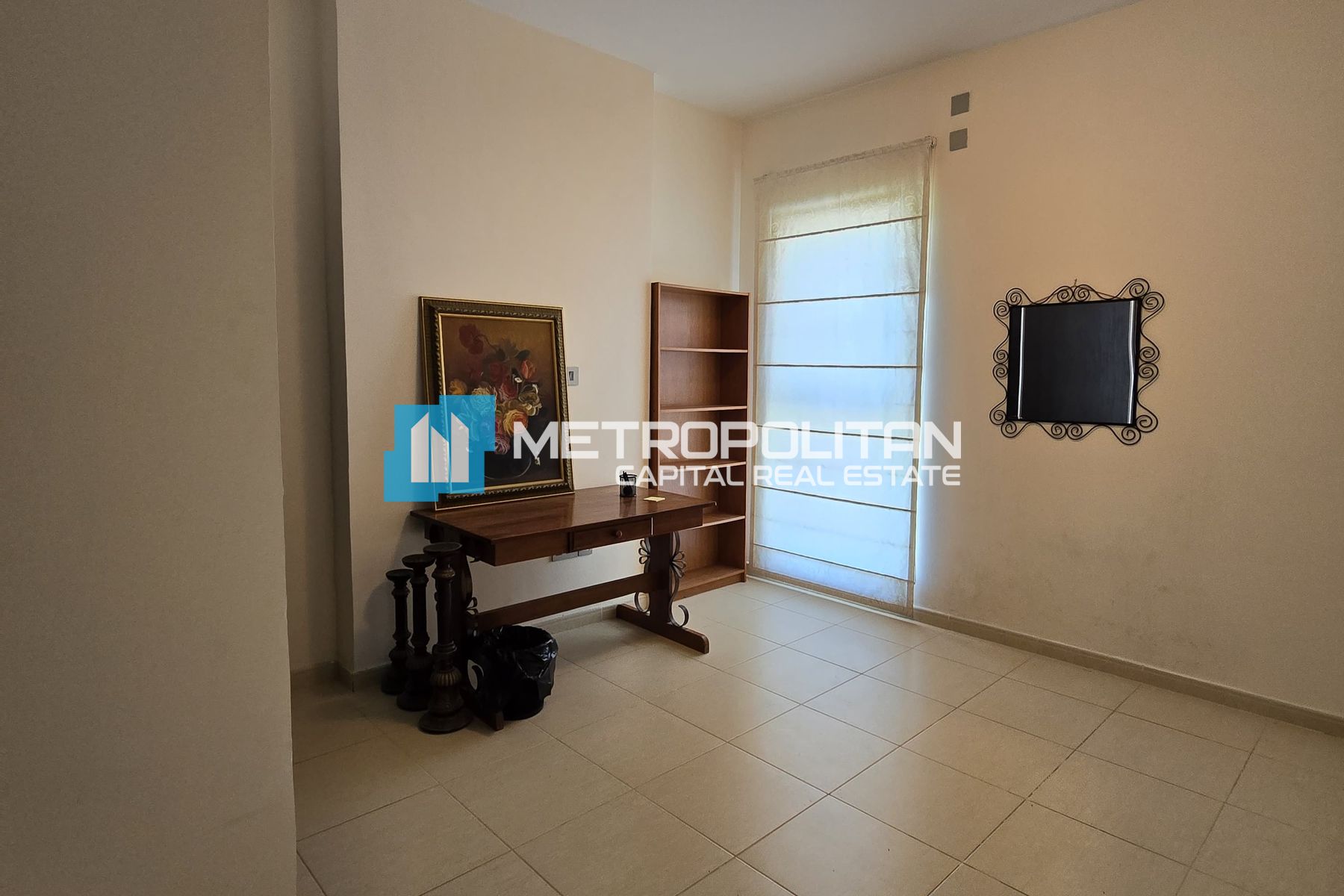 Corner Unit | 3BR w/ Maid | Big Terrace | Vacant