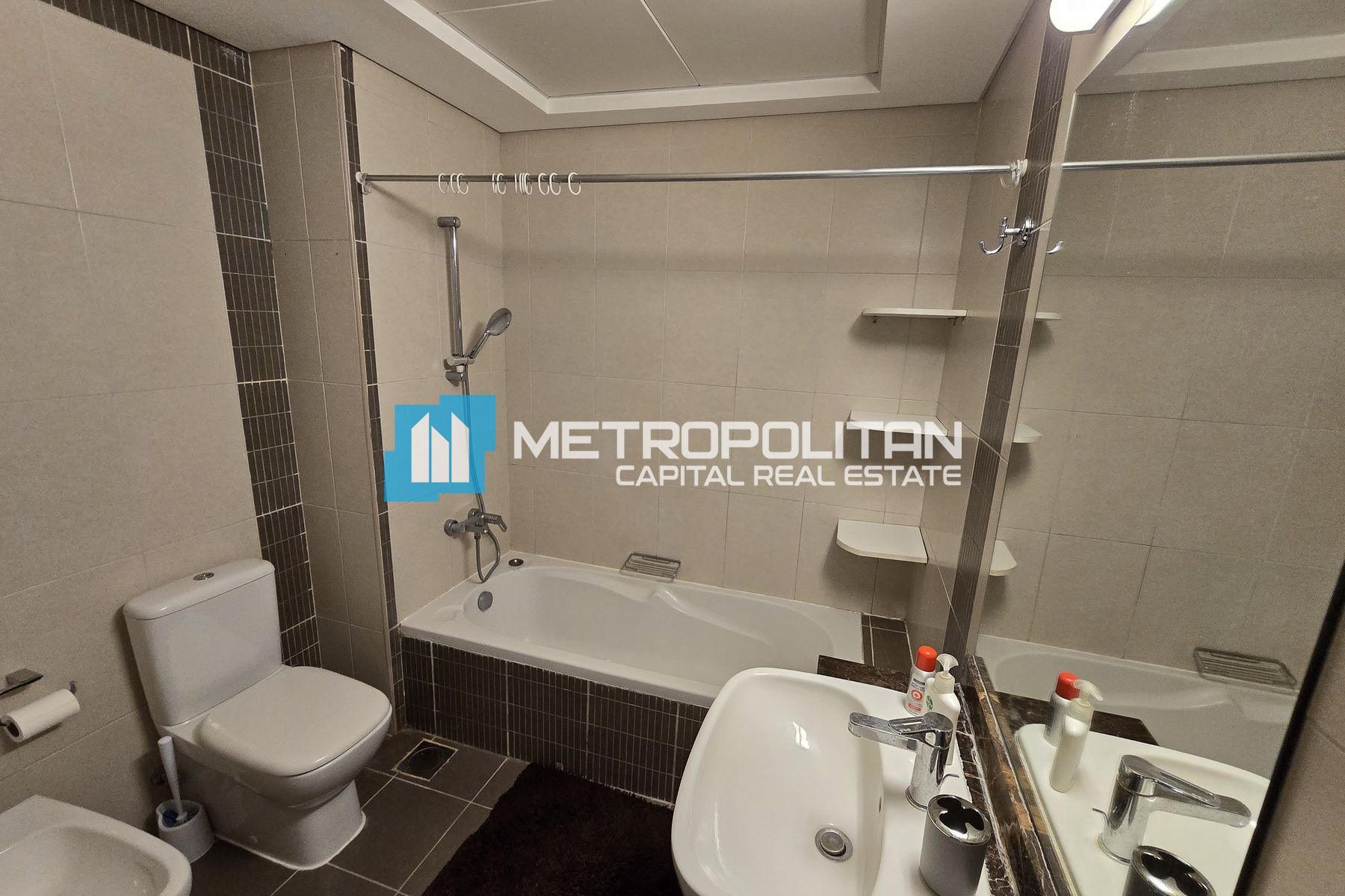 Corner Unit | 3BR w/ Maid | Big Terrace | Vacant
