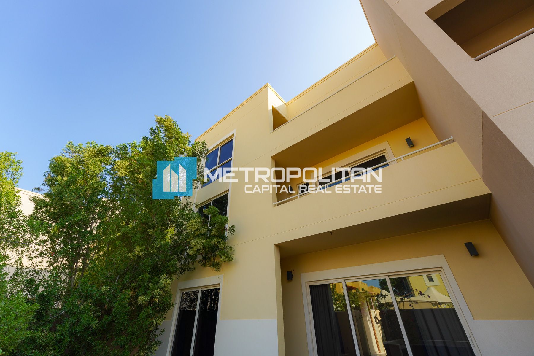 فيلا للإيجار في Khannour Community، Al Raha Gardens - MCR-8373