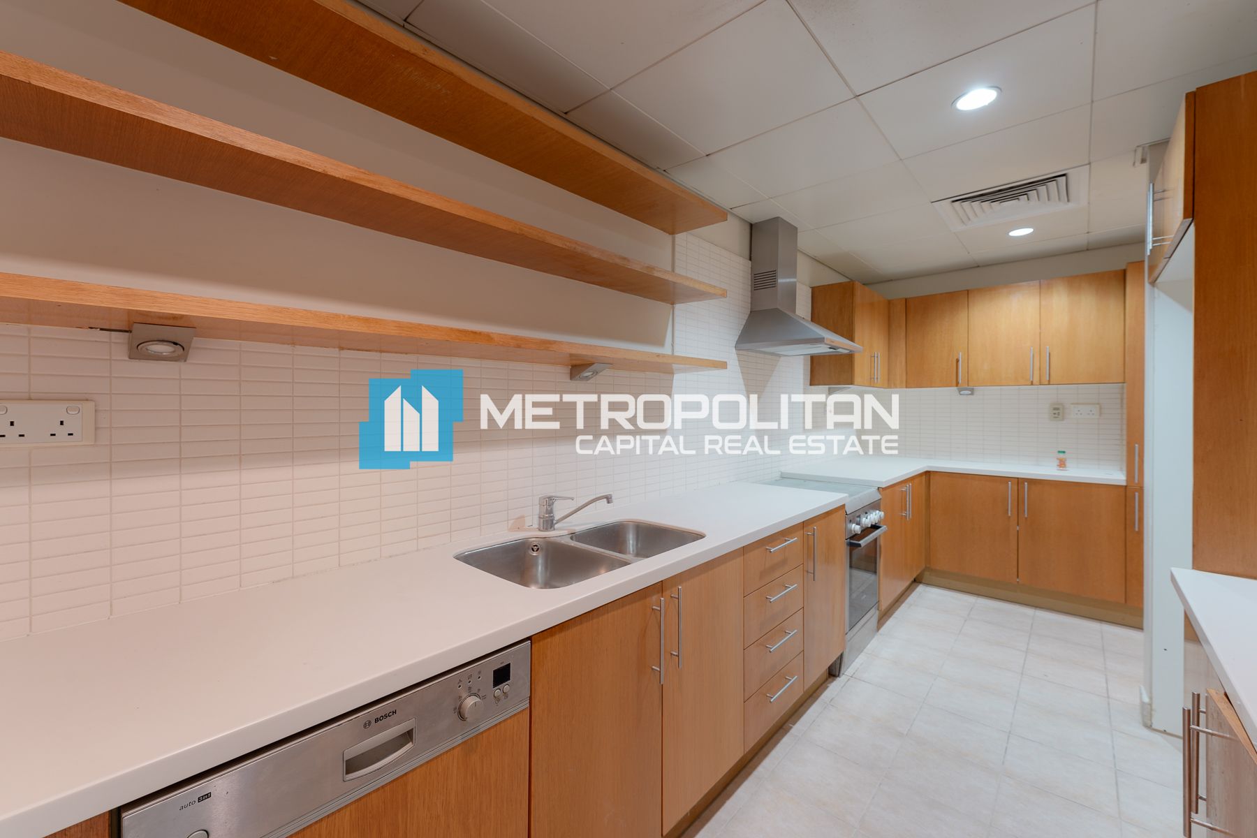 فيلا للإيجار في Khannour Community، Al Raha Gardens - MCR-8373