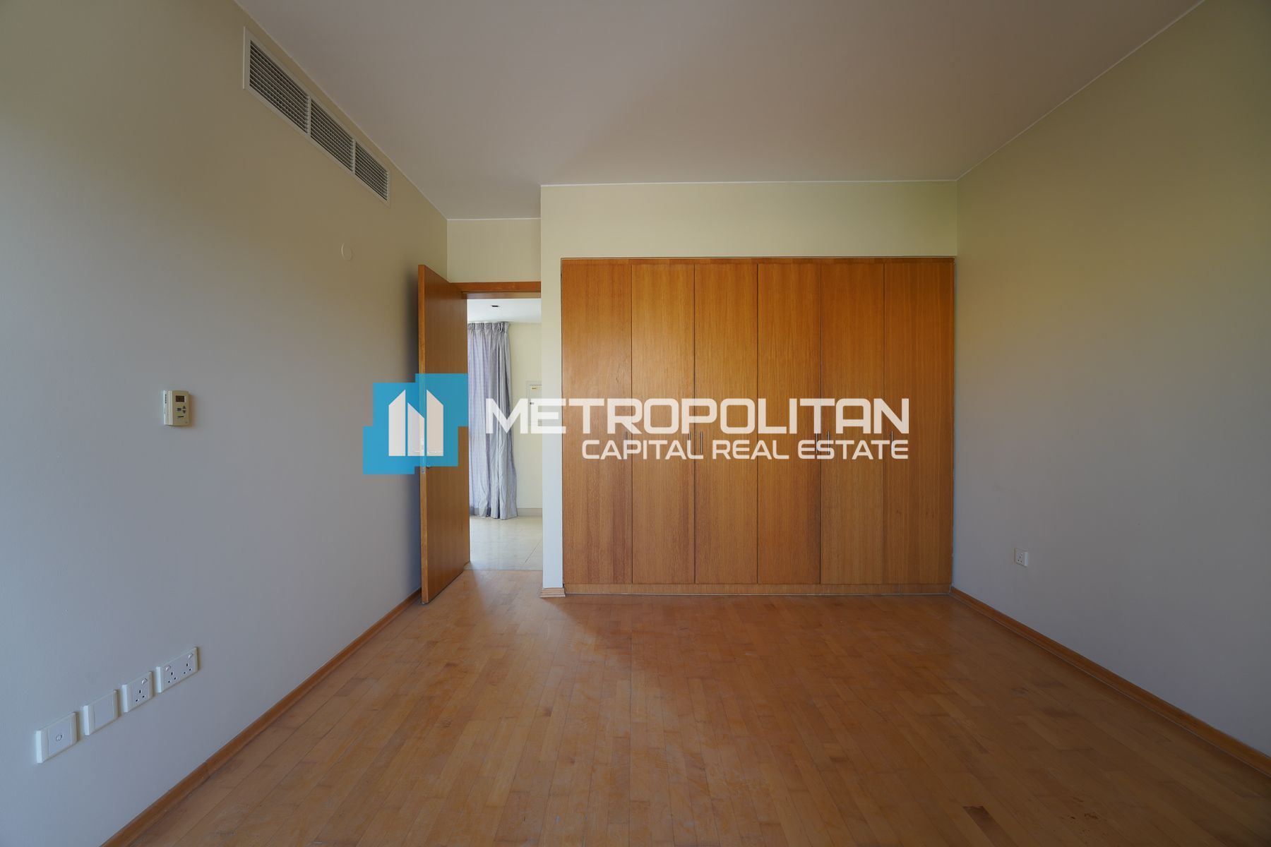 Spacious 5BR Villa | Single Row | Private Pool