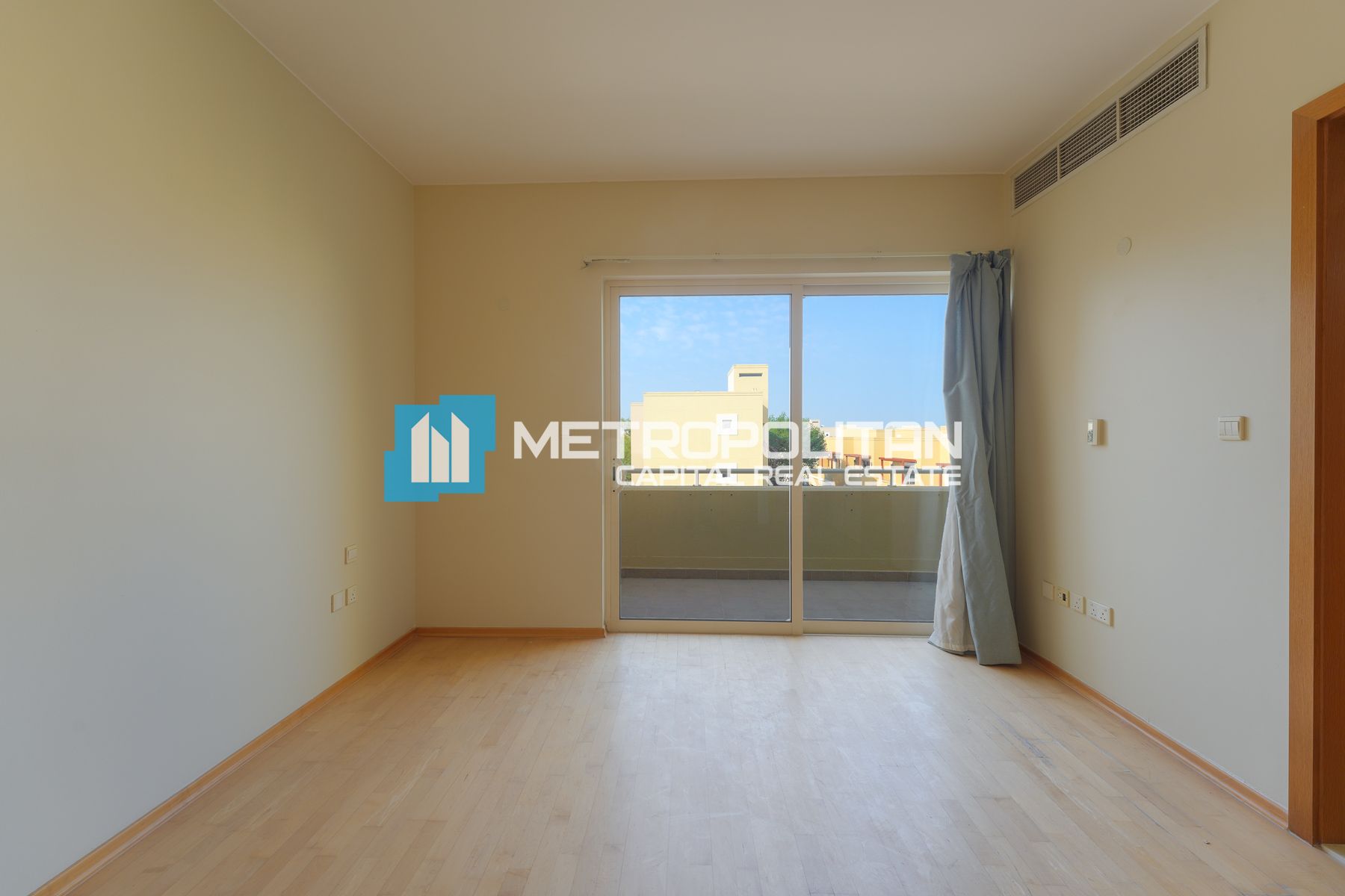 Spacious 5BR Villa | Single Row | Private Pool