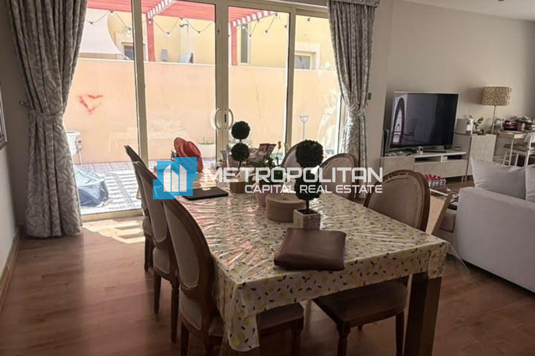 Spacious 5BR Villa | Single Row | Private Pool