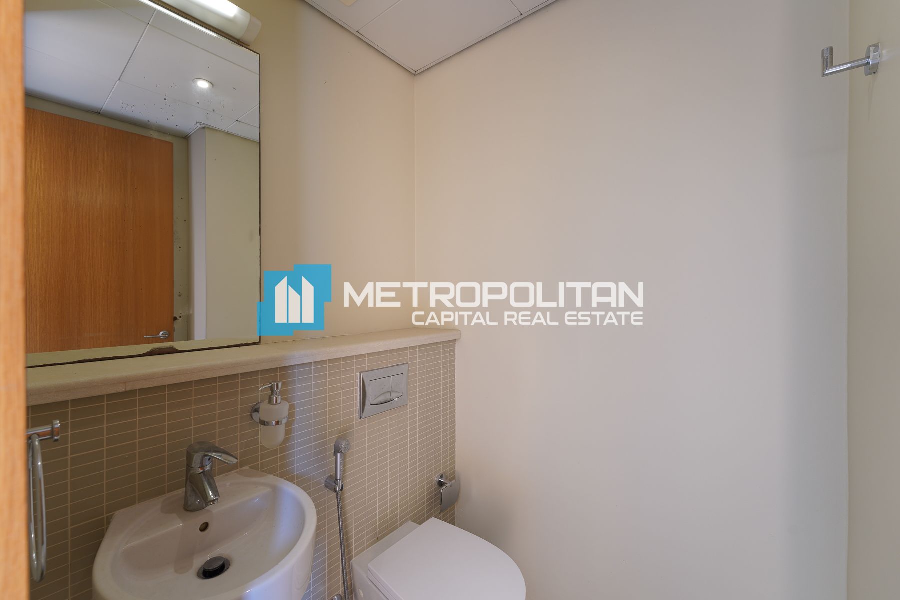 Spacious 5BR Villa | Single Row | Private Pool